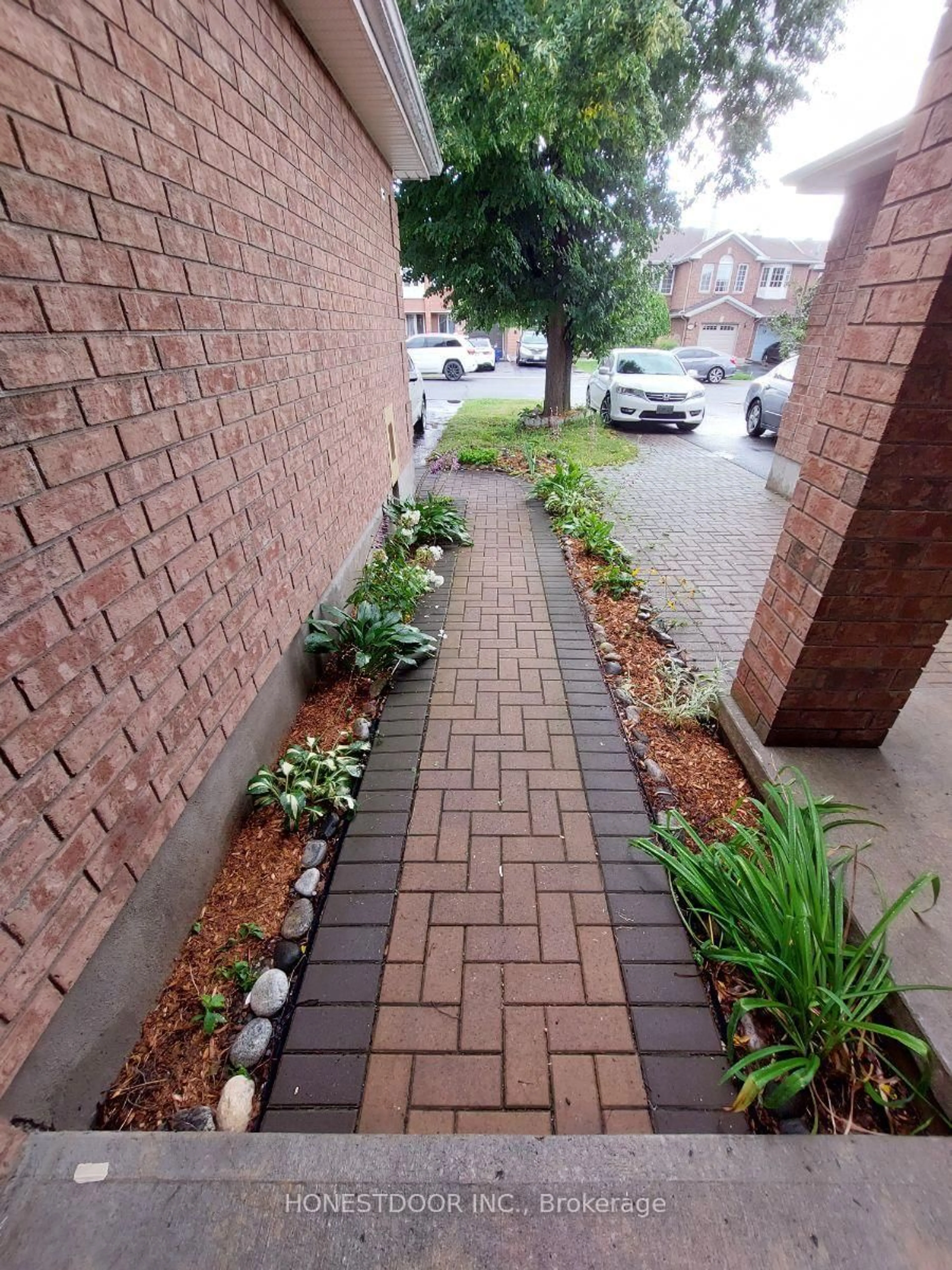 Unknown for 49 Mullcraft Cres, Ottawa Ontario K2J 4P7