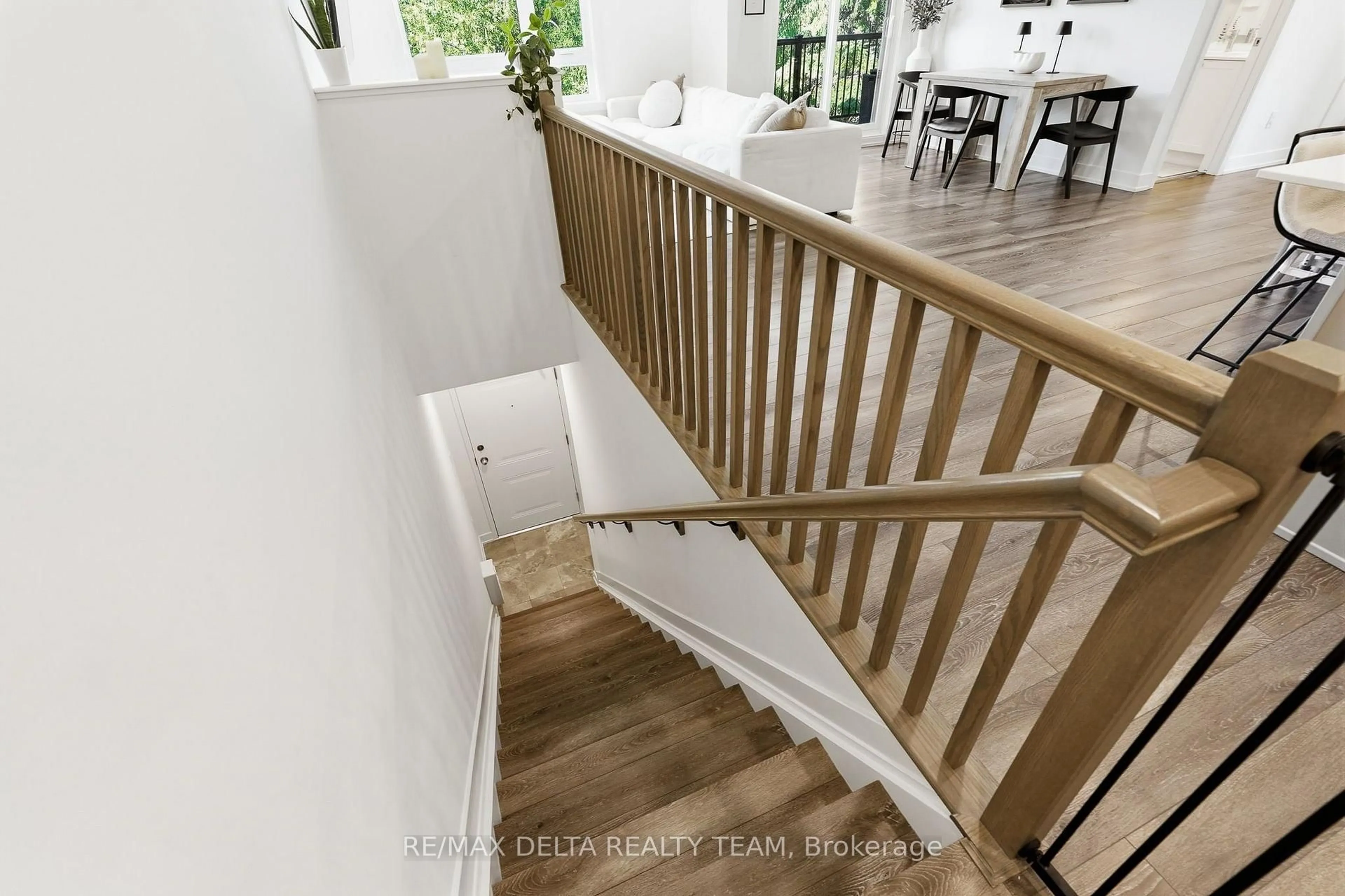 Stairs for 400 C Rolling Meadow Cres #C, Ottawa Ontario K1W 0S1