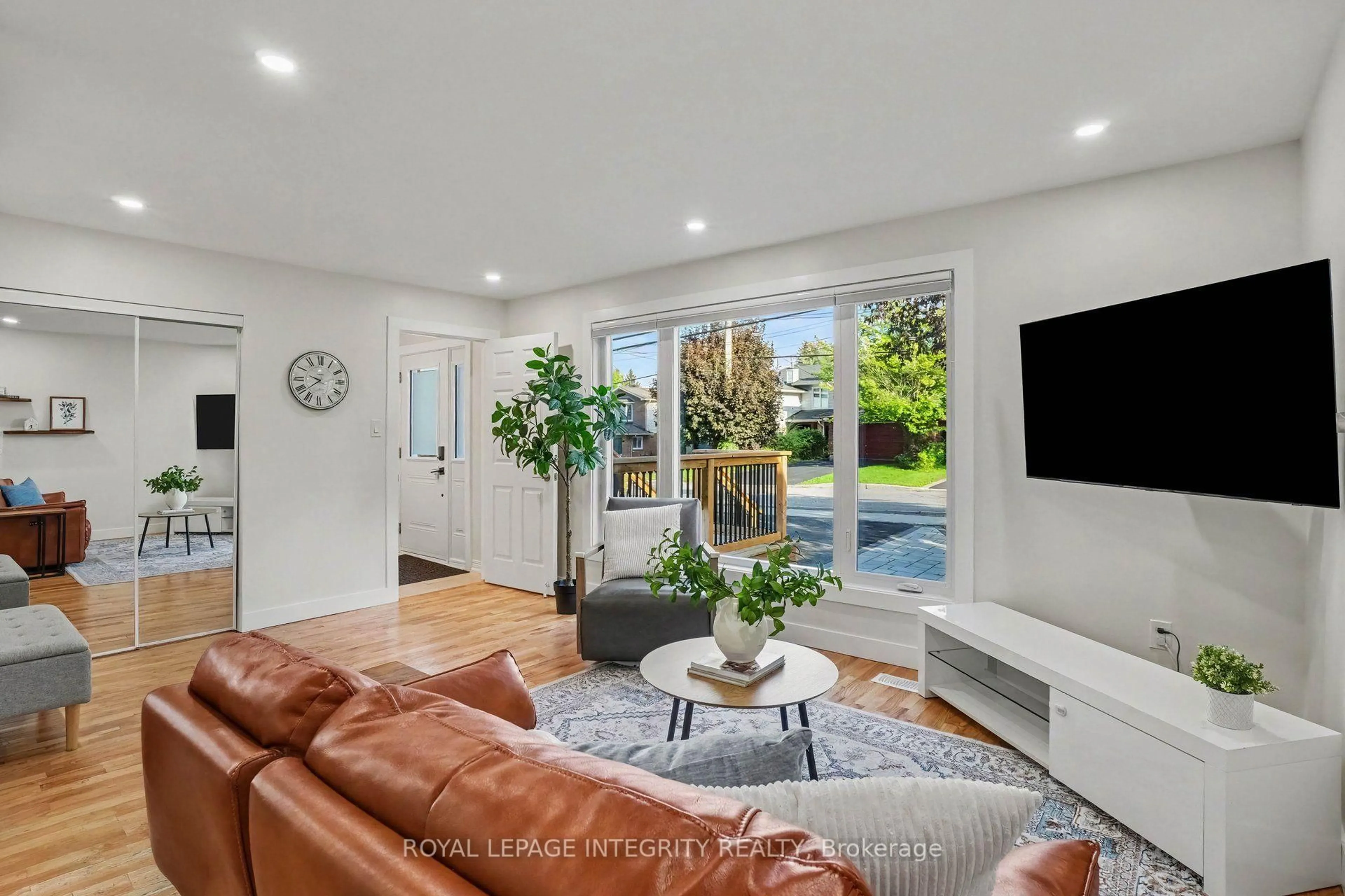 Living room with furniture, unknown for 7009 Notre Dame St, Ottawa Ontario K1C 1H8