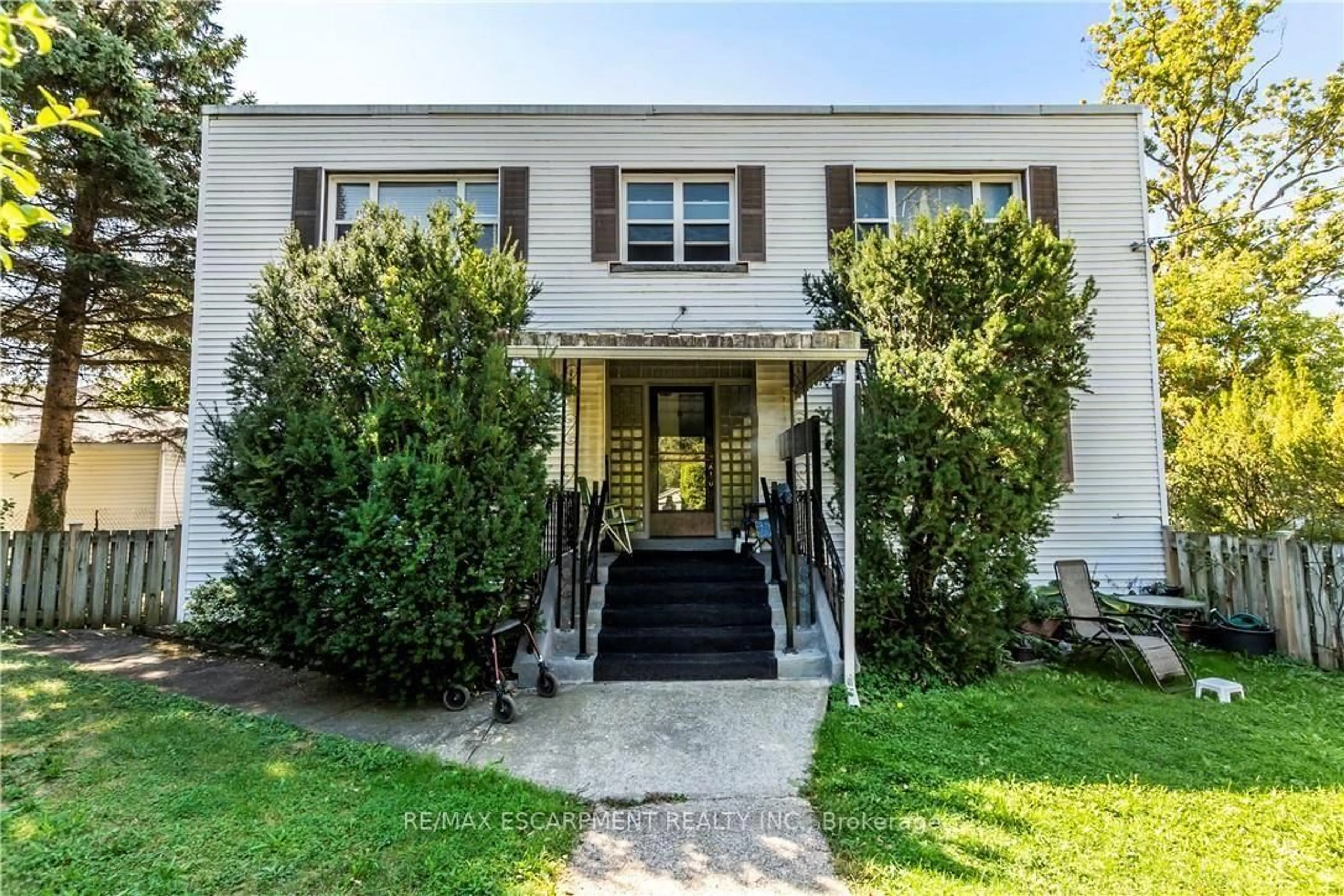 Unknown for 13 McMaster Ave, Welland Ontario L3B 3S6