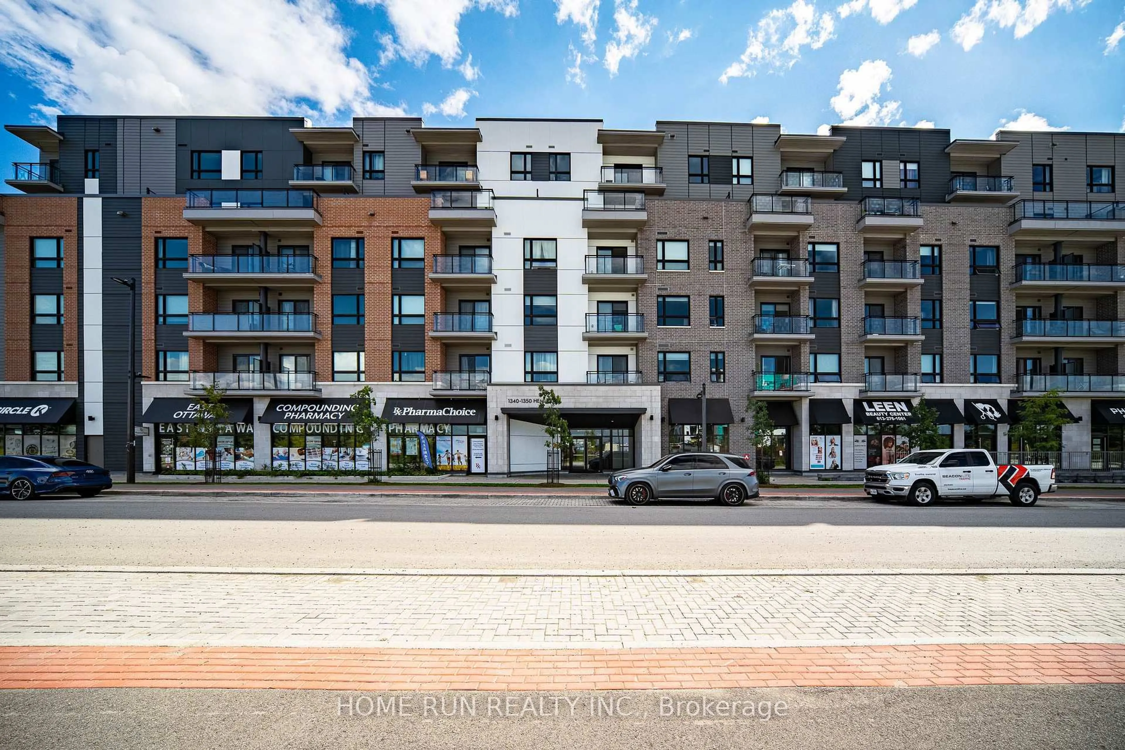 Unknown for 1350 Hemlock Rd #320, Ottawa Ontario K1K 5C2