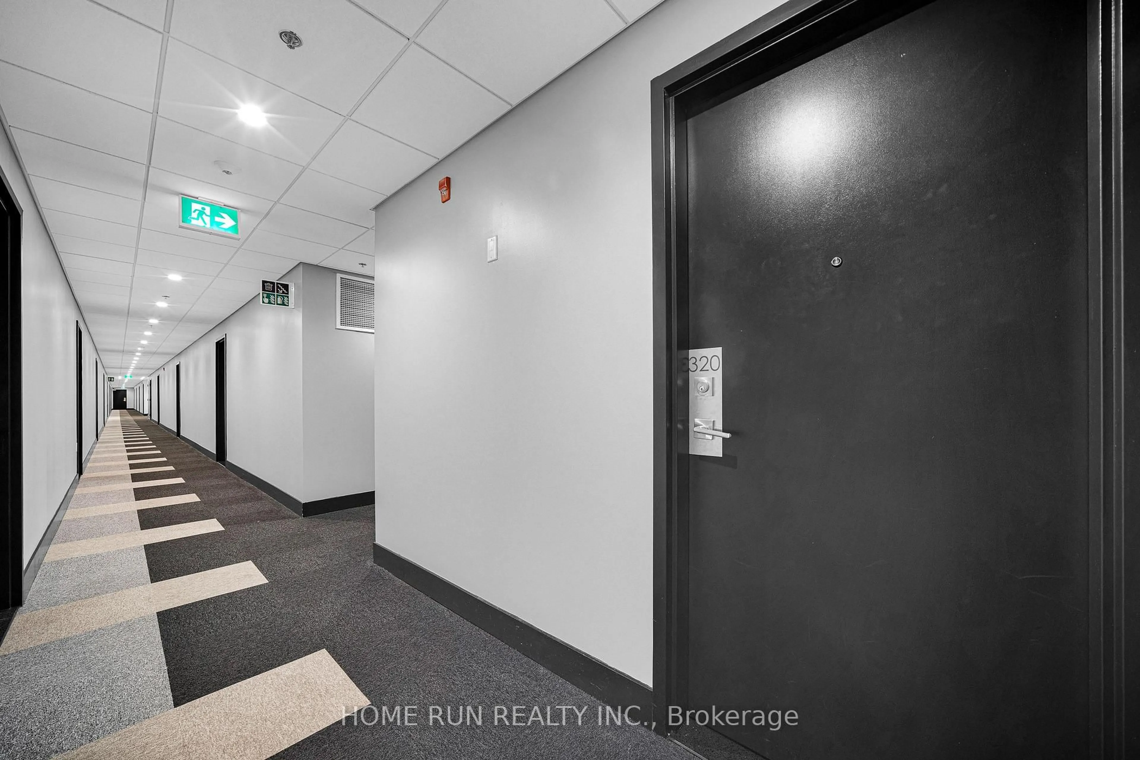 Unknown for 1350 Hemlock Rd #320, Ottawa Ontario K1K 5C2