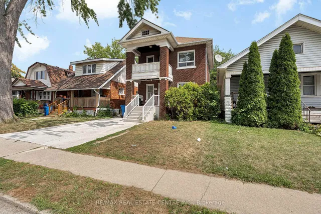 374 Josephine Ave, Windsor 2