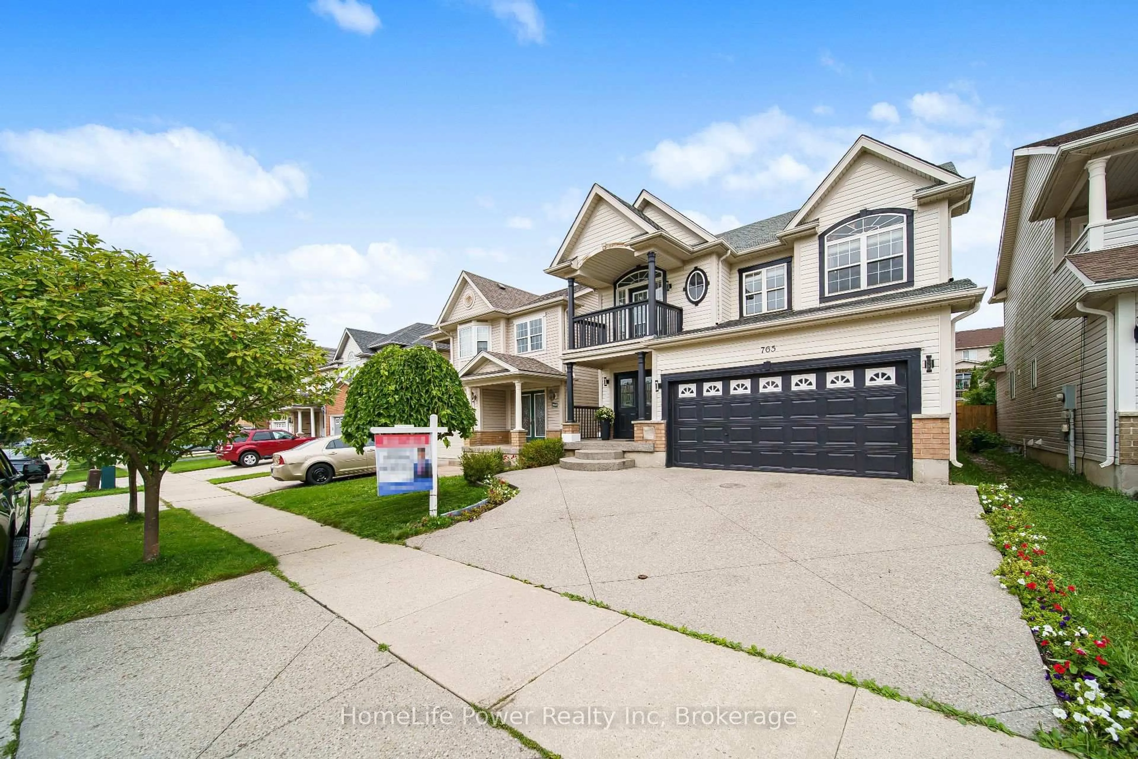 Unknown for 765 BRANDENBURG Blvd, Waterloo Ontario N2T 2W9