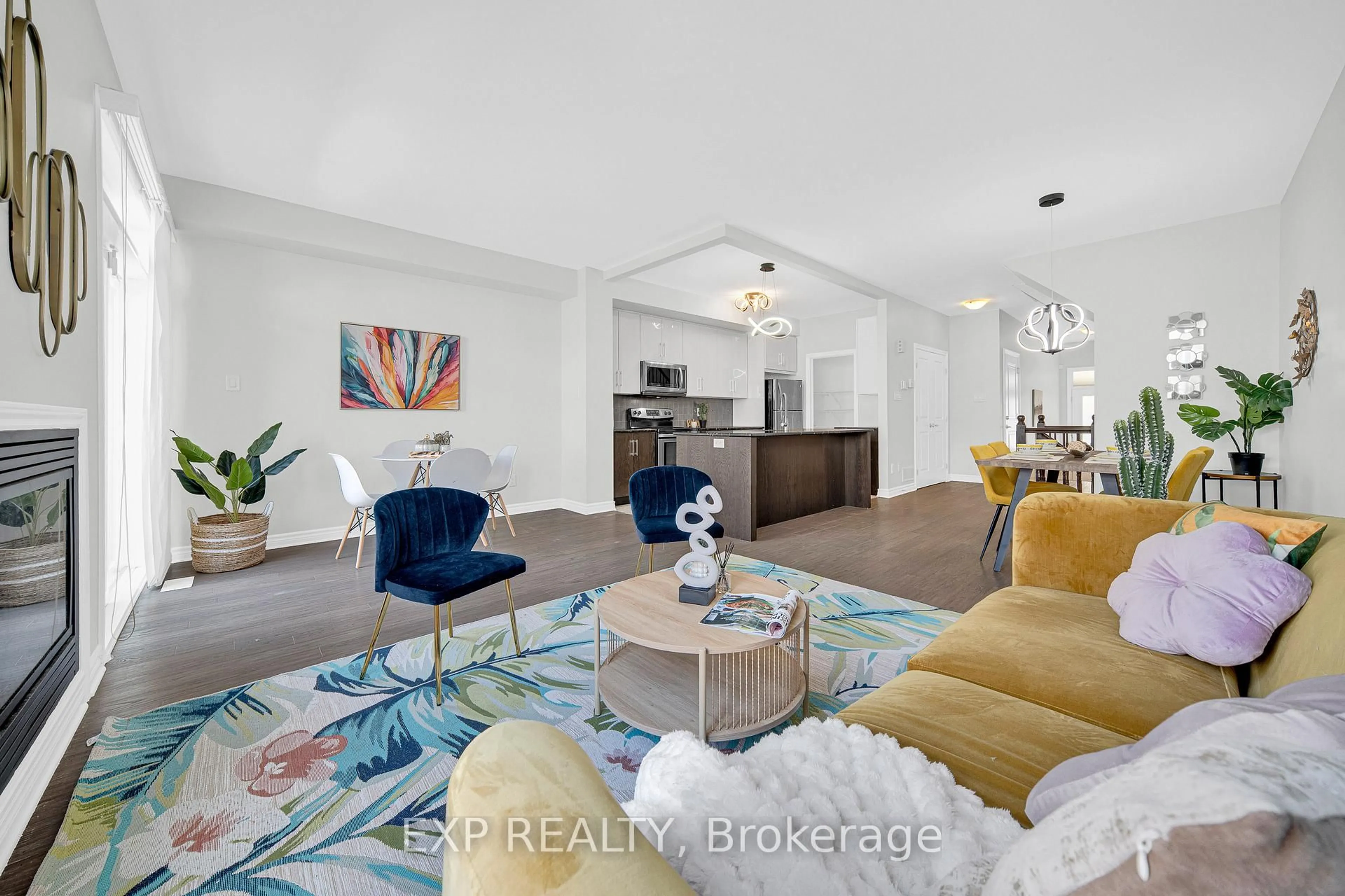 Living room with furniture, unknown for 735 Teasel Way, Ottawa Ontario K1T 0L9