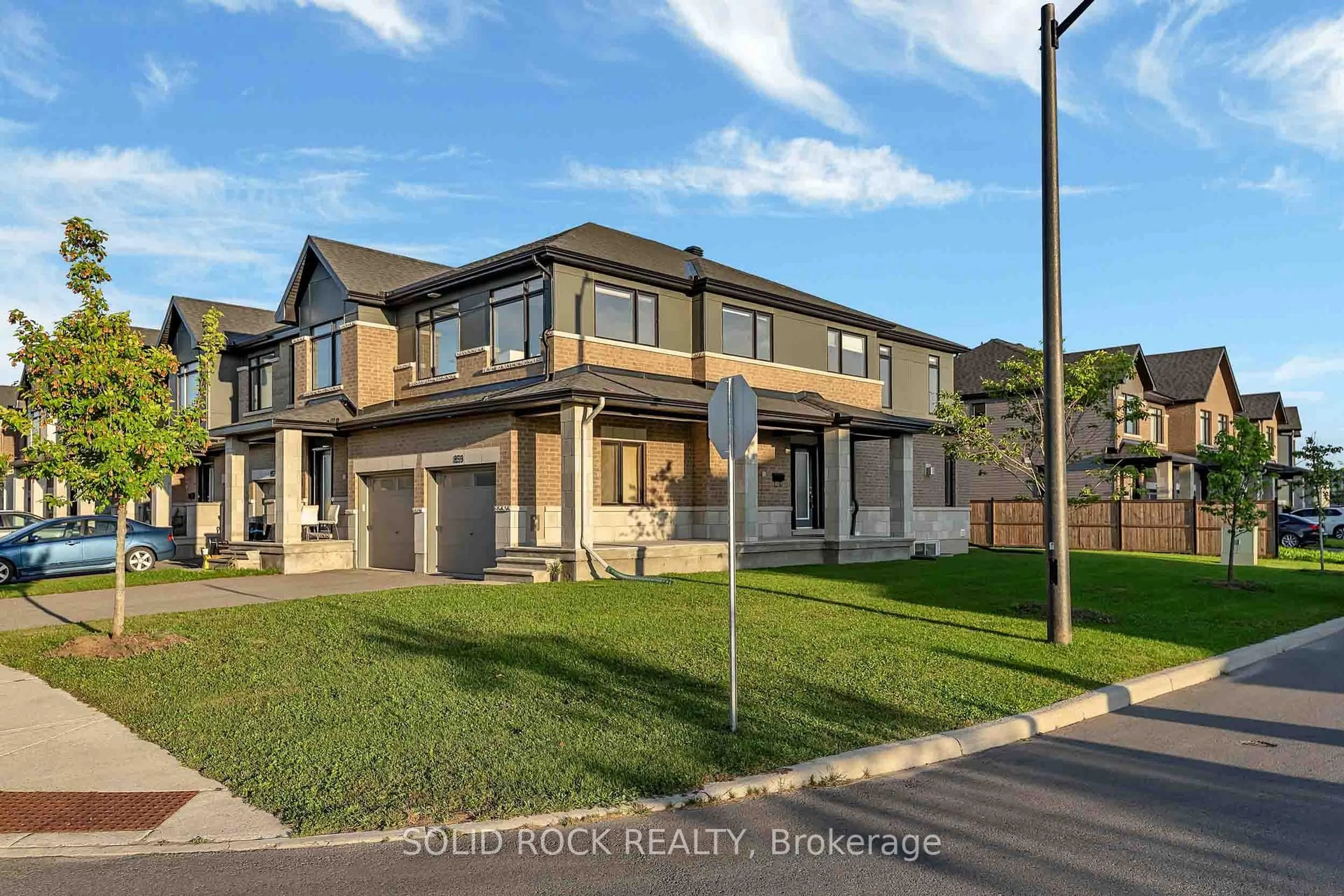 Unknown for 859 Solarium Ave, Ottawa Ontario K4M 0H1