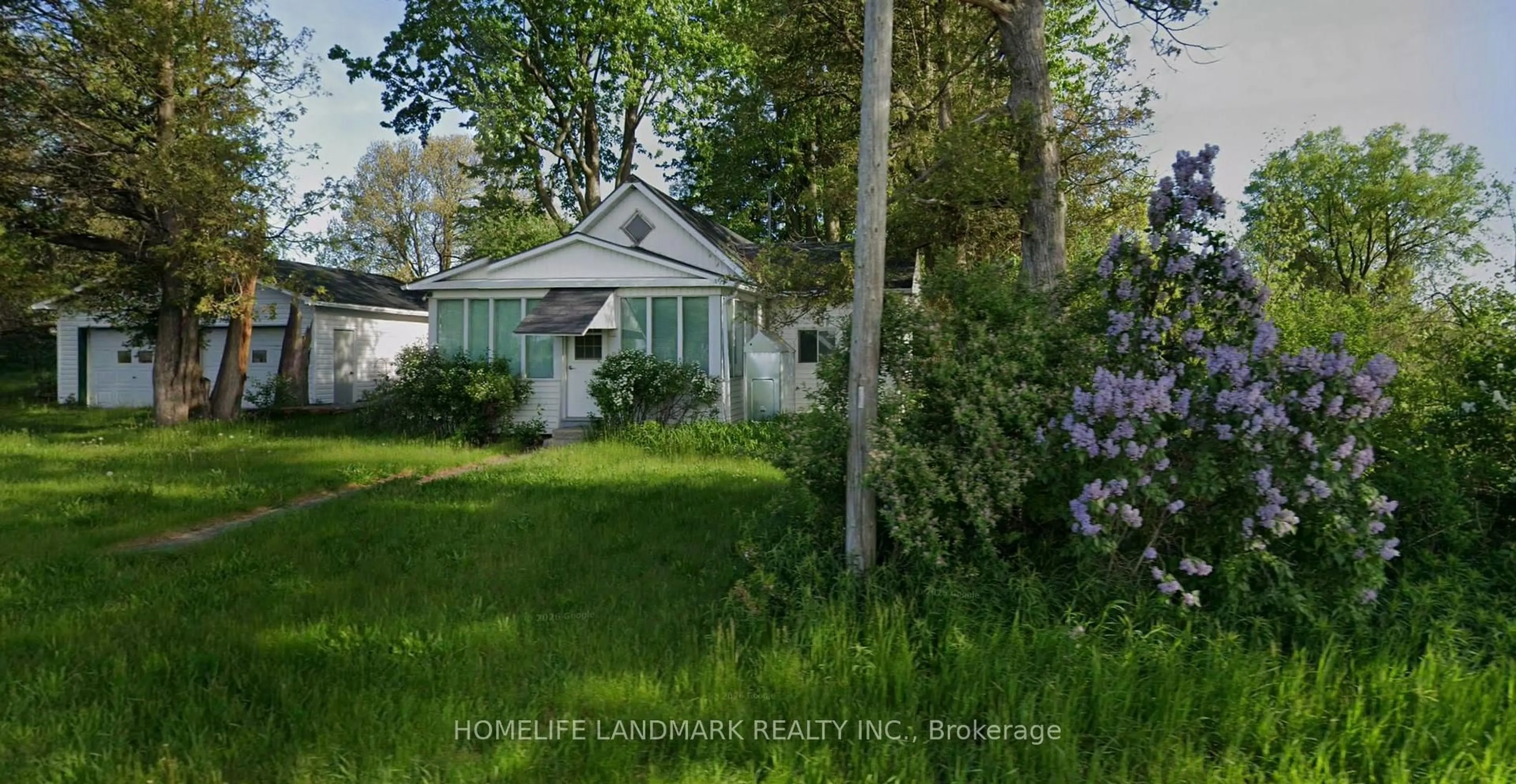 A pic from outside/outdoor area/front of a property/back of a property/a pic from drone, street for 18 Burford-Delhi Townline Rd, Brant Ontario N0E 1R0