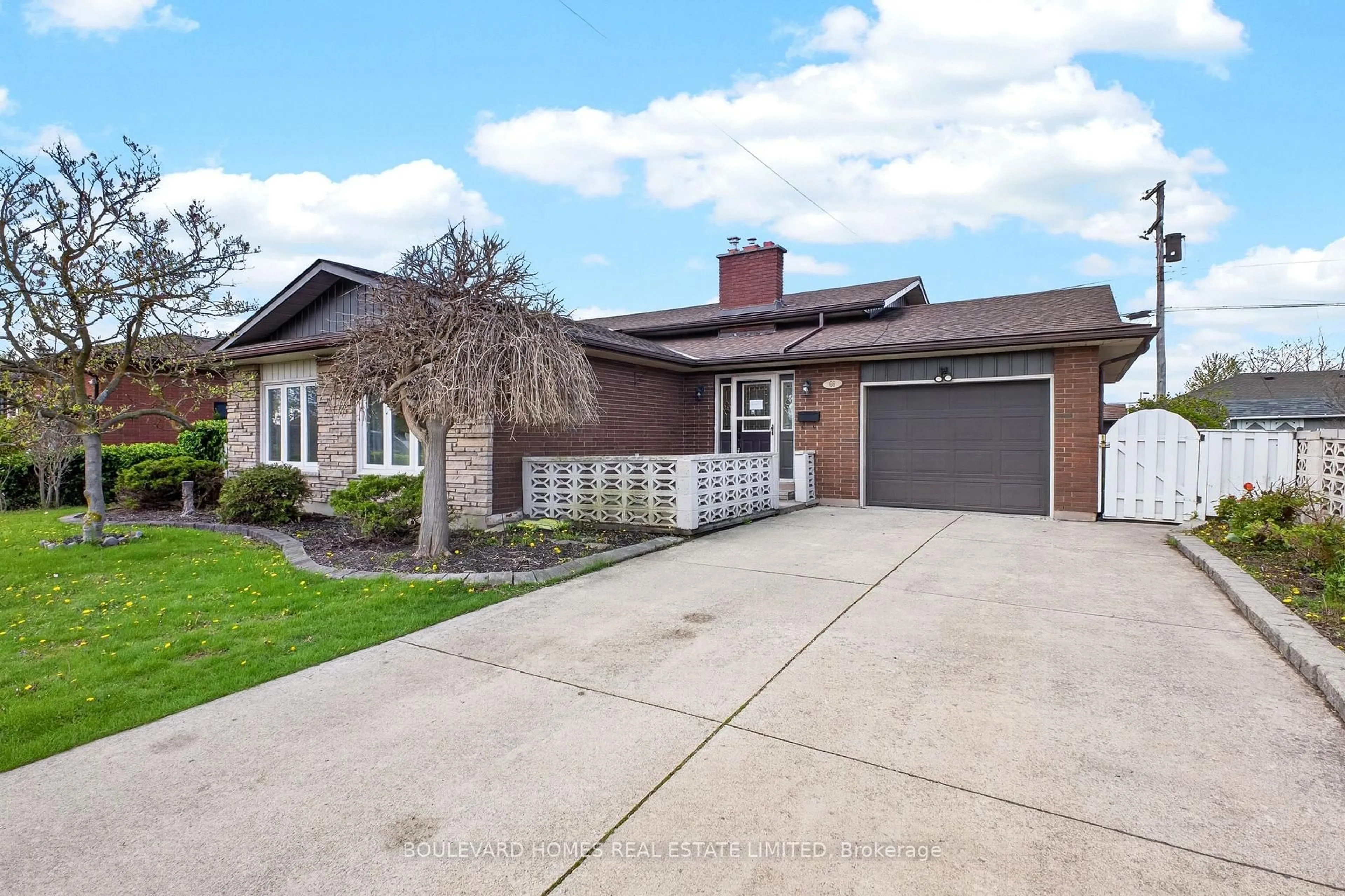 Home with brick exterior material, street for 66 Watt Ave, Welland Ontario L3B 1J3