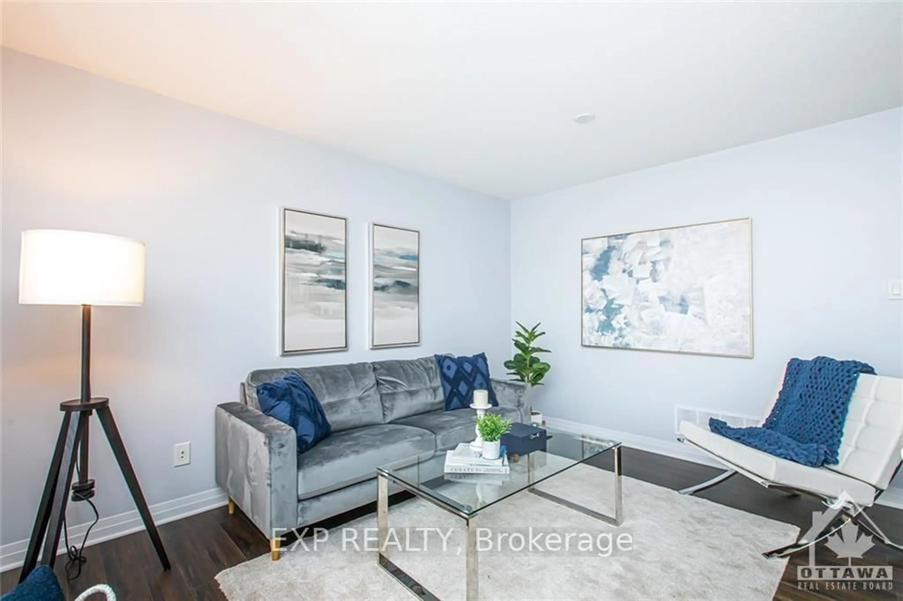 Living room with furniture, unknown for 444 VIA VERONA Ave #B, Ottawa Ontario K2J 6B3