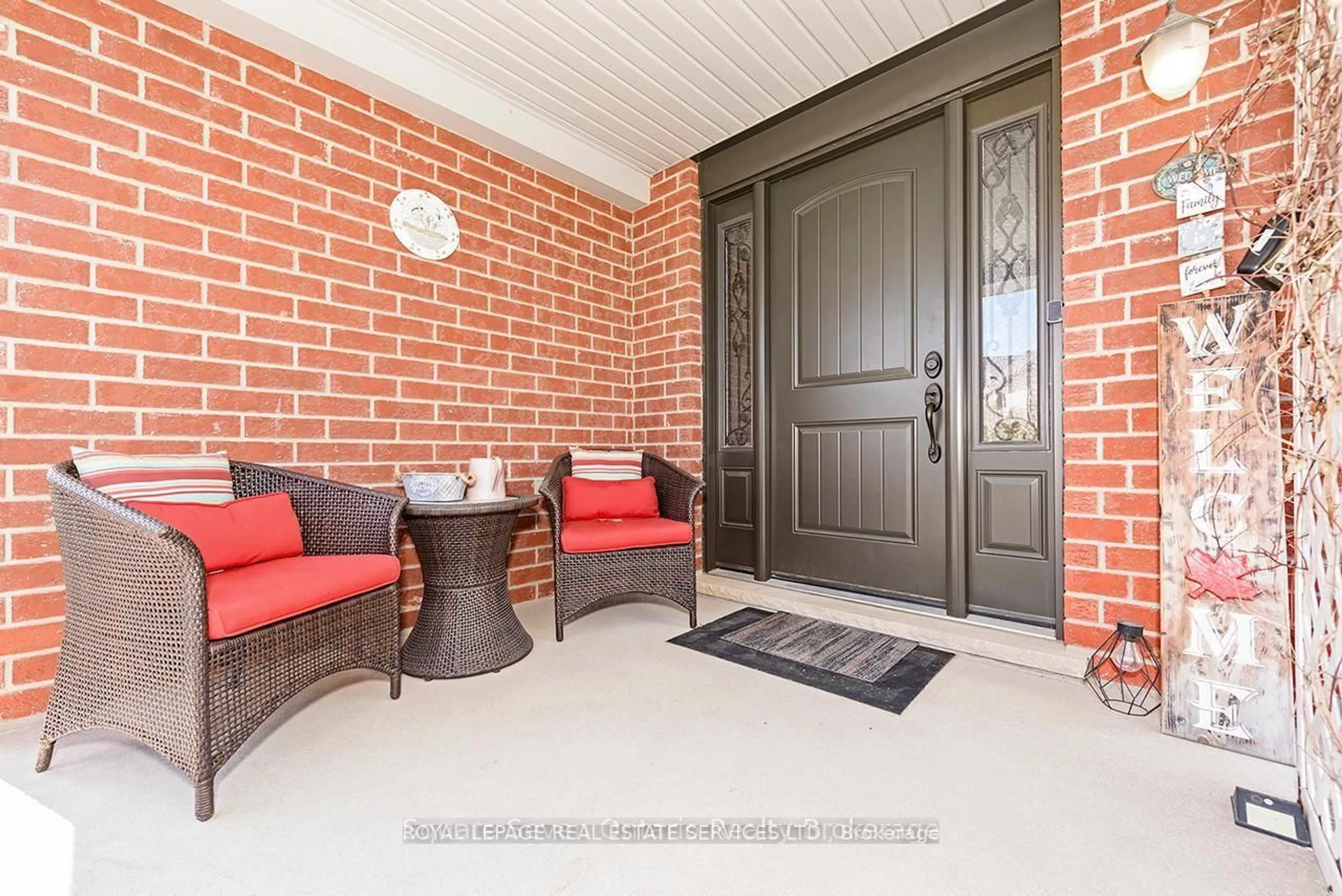 Unknown for 635 Commonwealth Cres, Kitchener Ontario N2E 4J9