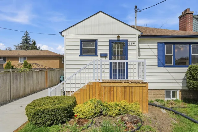 894 Garth St, Hamilton 4