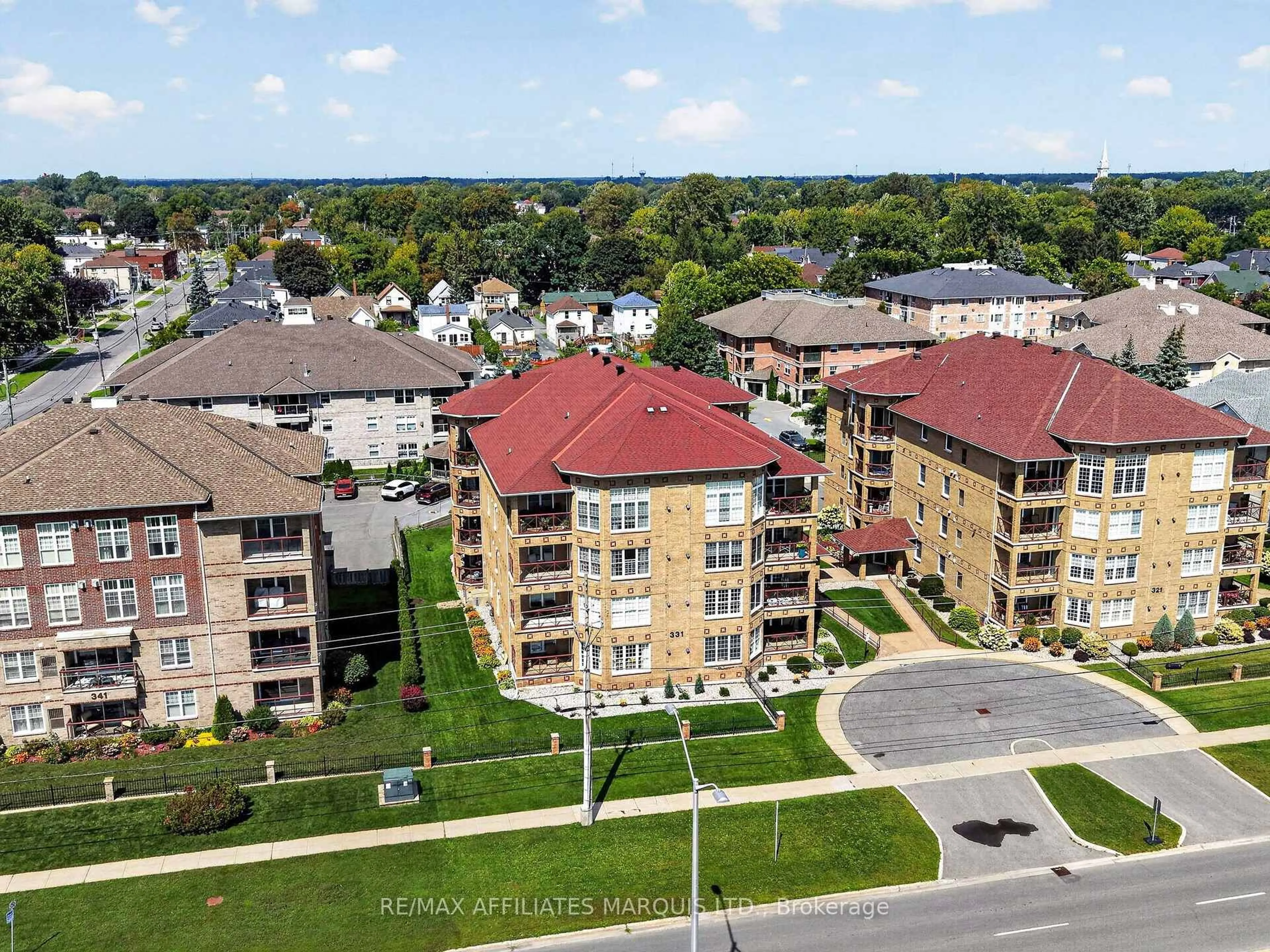 A pic from outside/outdoor area/front of a property/back of a property/a pic from drone, city buildings view from balcony for 331 Water St #304, Cornwall Ontario K6J 1A5