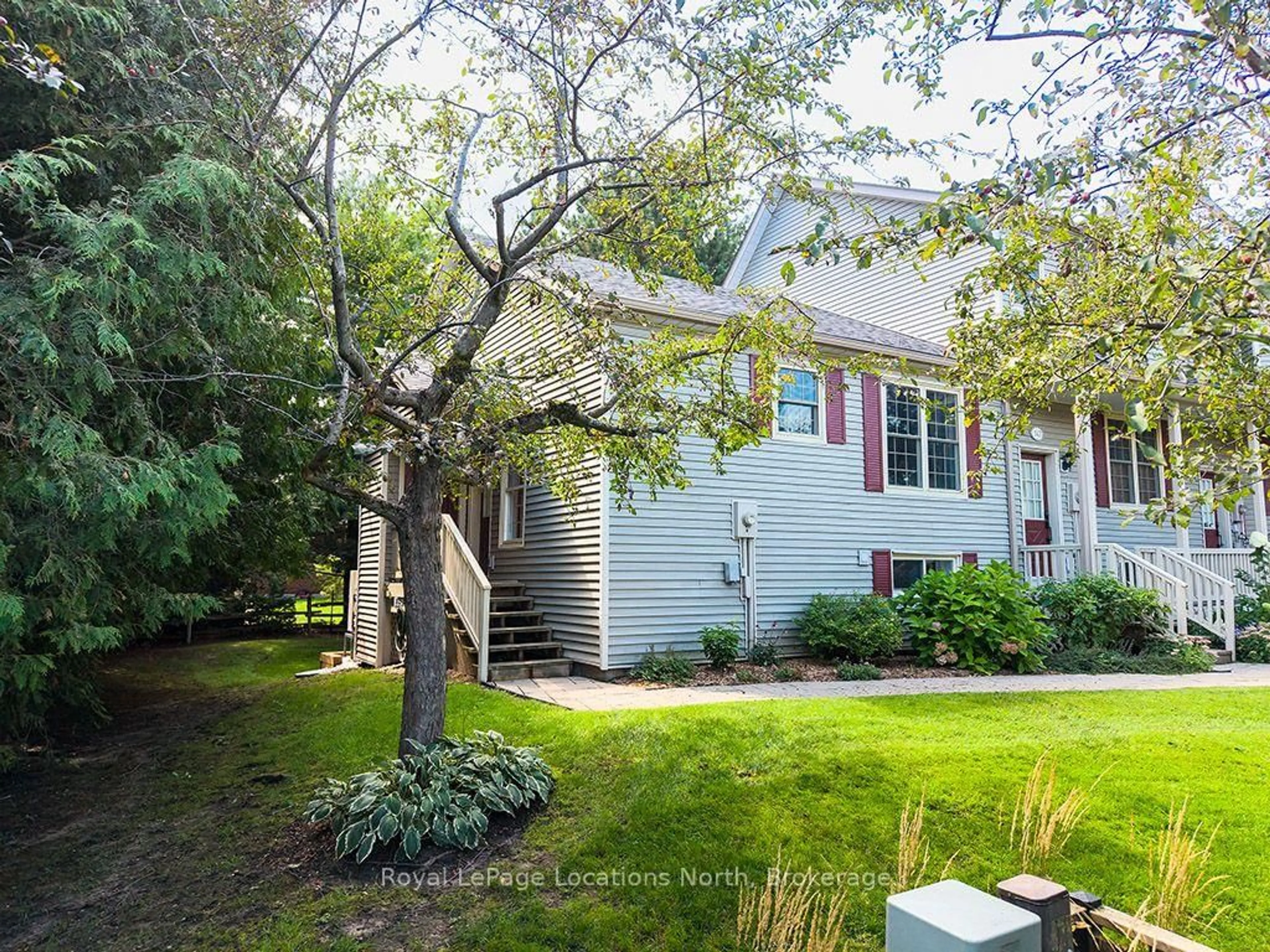 Home with vinyl exterior material, street for 150 Victoria St #146, Blue Mountains Ontario N0H 2P0