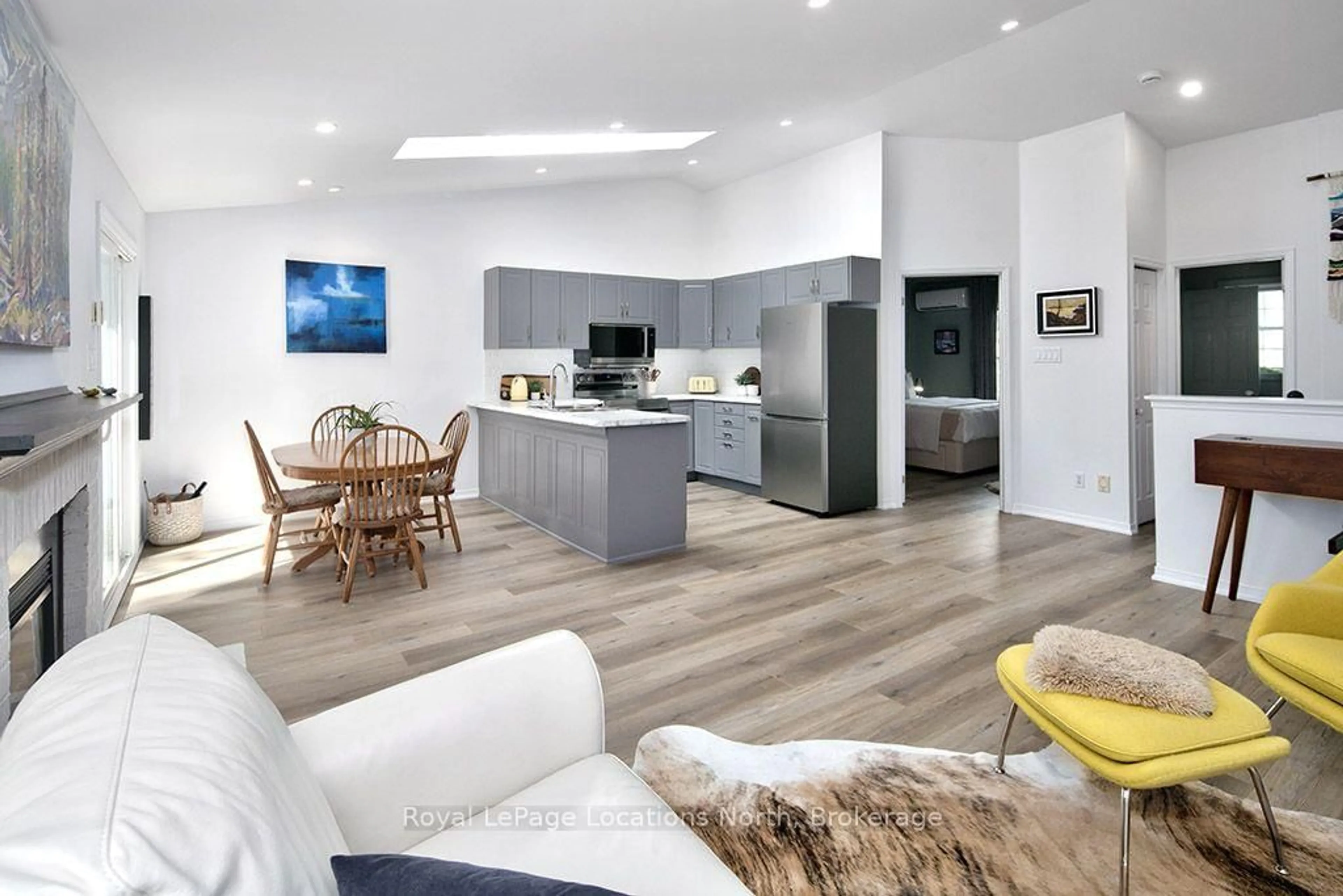 Open concept kitchen, unknown for 150 Victoria St #146, Blue Mountains Ontario N0H 2P0
