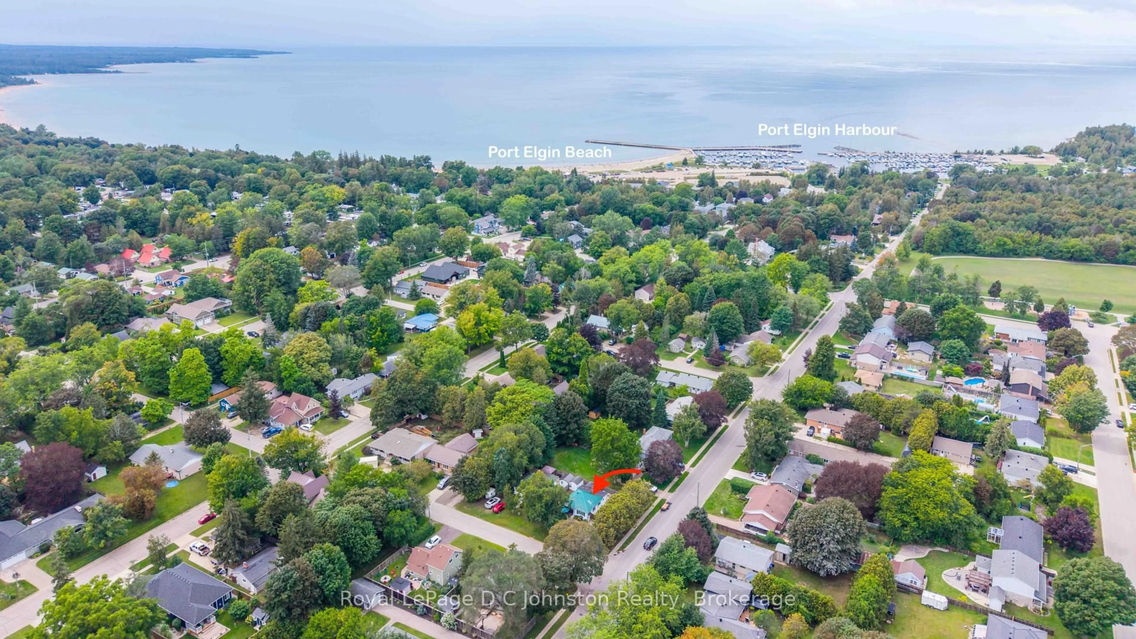 A pic from outside/outdoor area/front of a property/back of a property/a pic from drone, water/lake/river/ocean view for 736 Shantz St, Saugeen Shores Ontario N0H 2C0