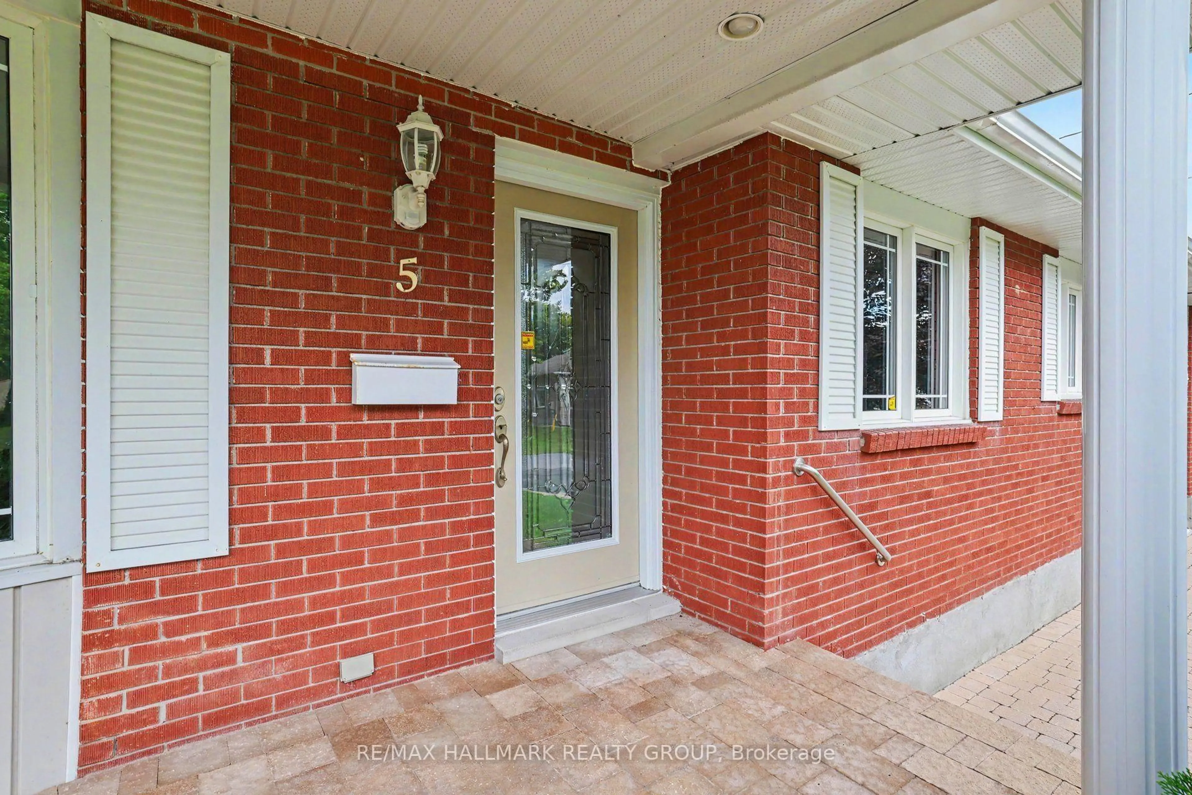 Home with brick exterior material, street for 5 Argue Dr, Ottawa Ontario K2E 6R9