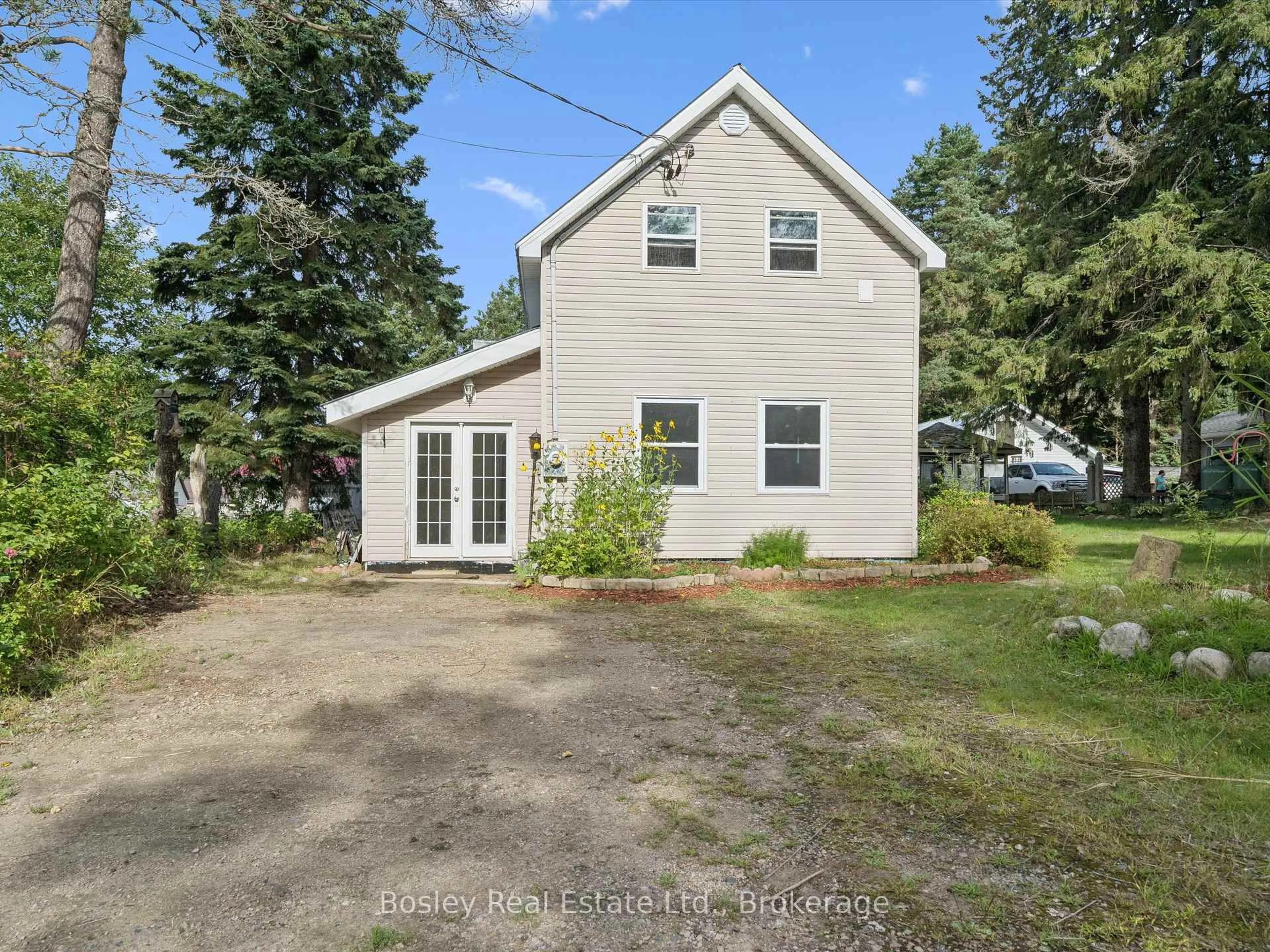 A pic from outside/outdoor area/front of a property/back of a property/a pic from drone, unknown for 45 George St, McMurrich/Monteith Ontario P0A 1Y0