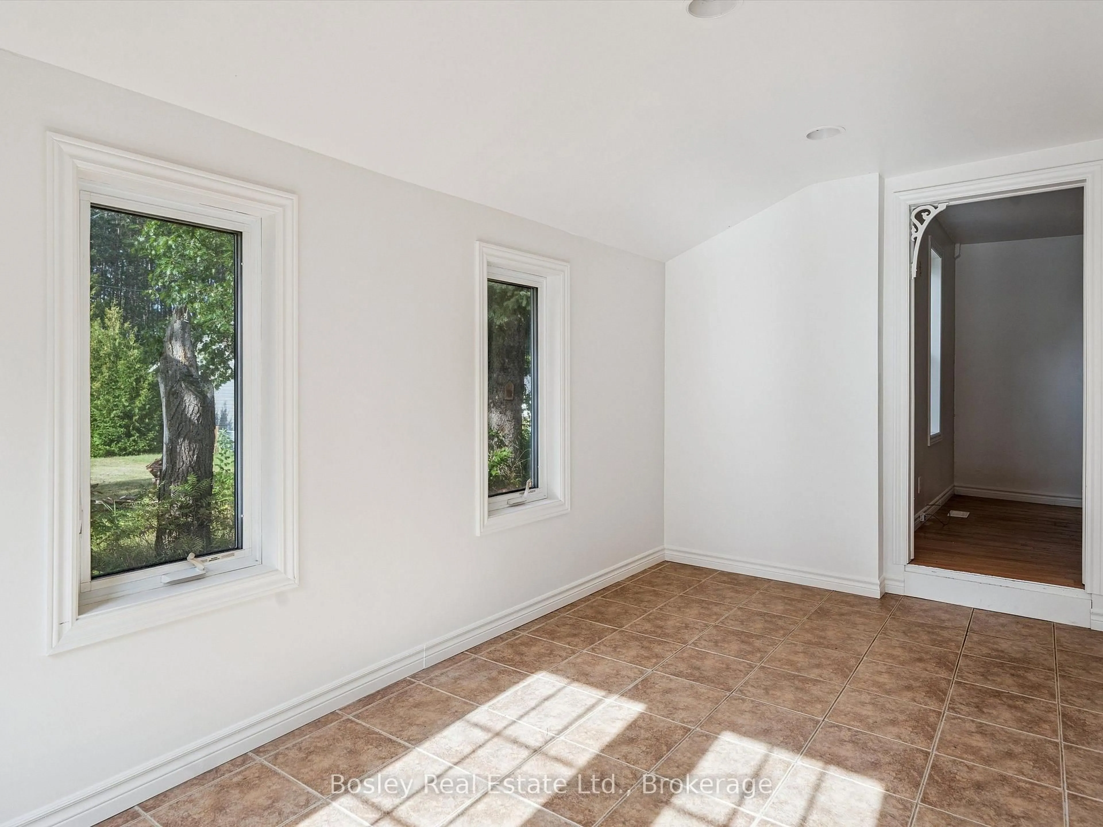 Unknown for 45 George St, McMurrich/Monteith Ontario P0A 1Y0