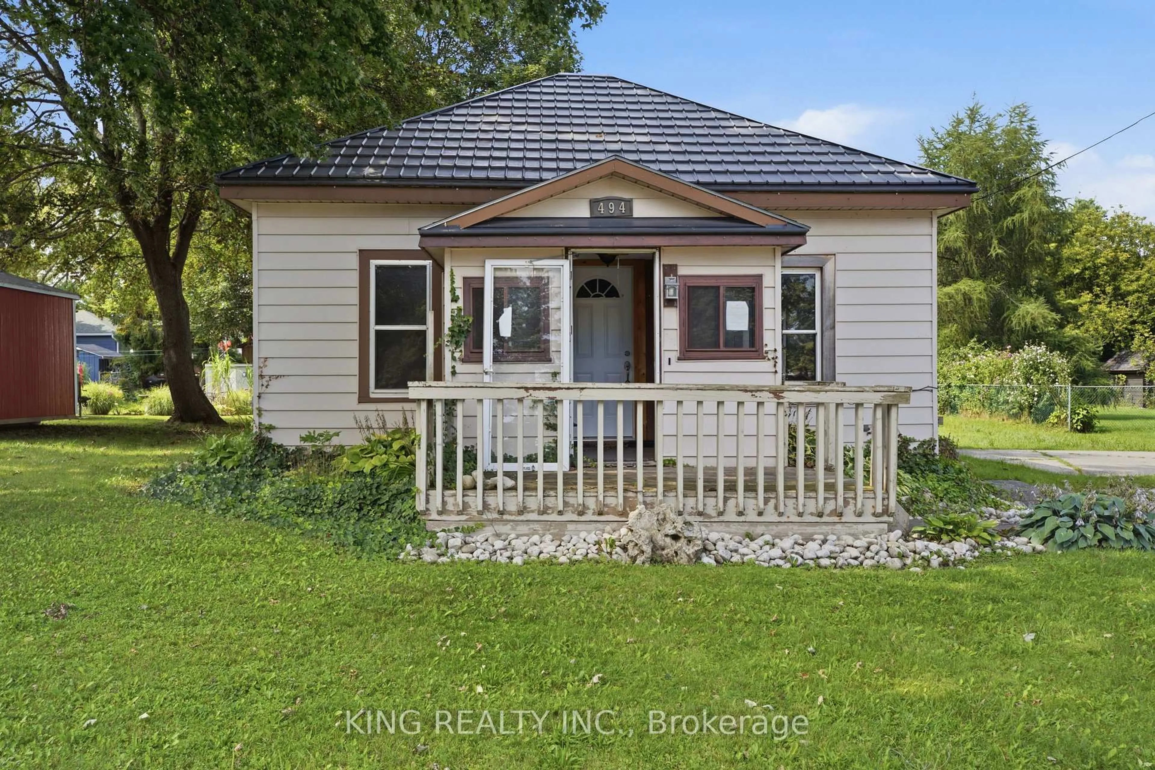 A pic from outside/outdoor area/front of a property/back of a property/a pic from drone, unknown for 494 Isaac St, South Bruce Peninsula Ontario N0H 2T0