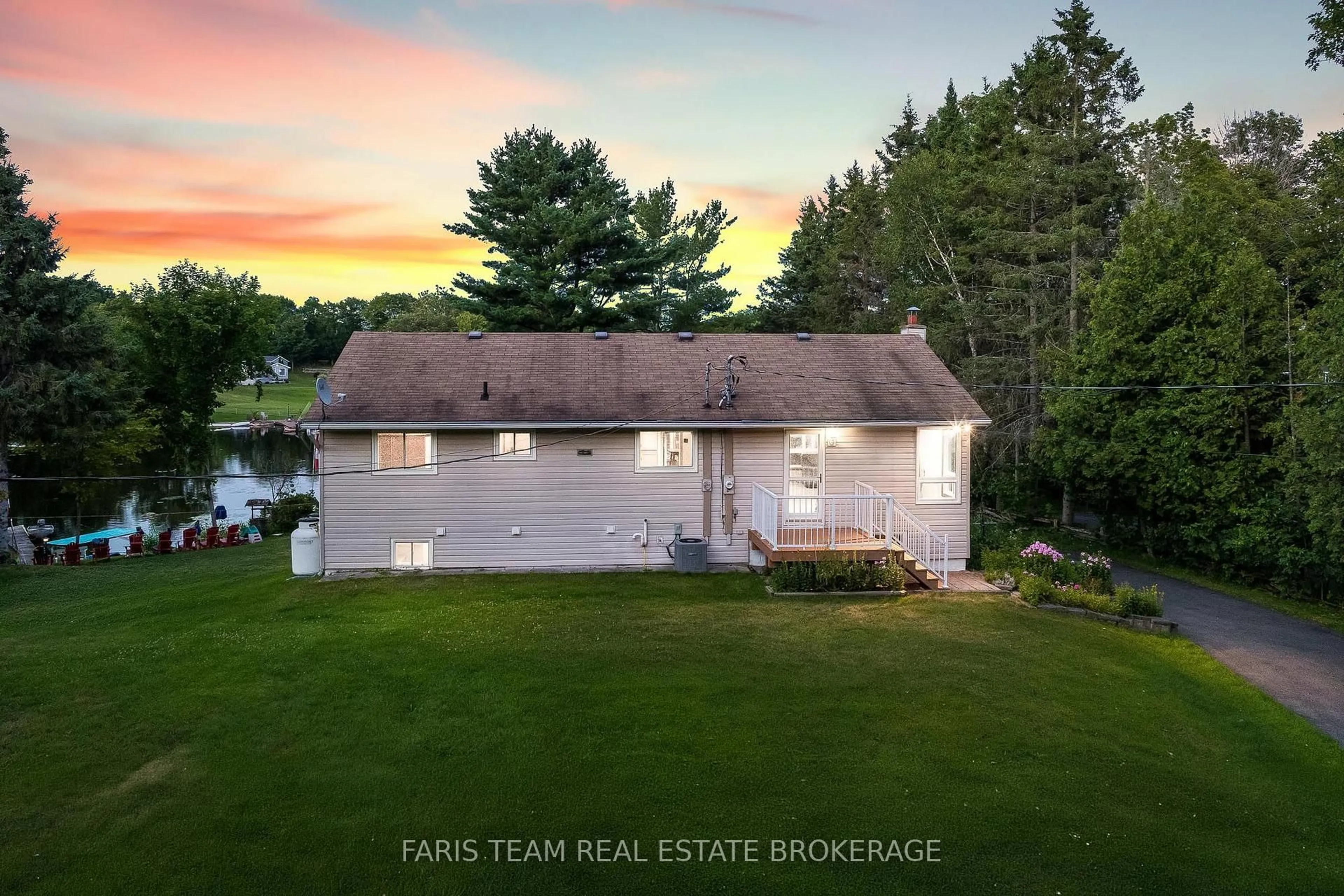 A pic from outside/outdoor area/front of a property/back of a property/a pic from drone, water/lake/river/ocean view for 48 Heath Valley Tr, Georgian Bay Ontario L0K 1S0