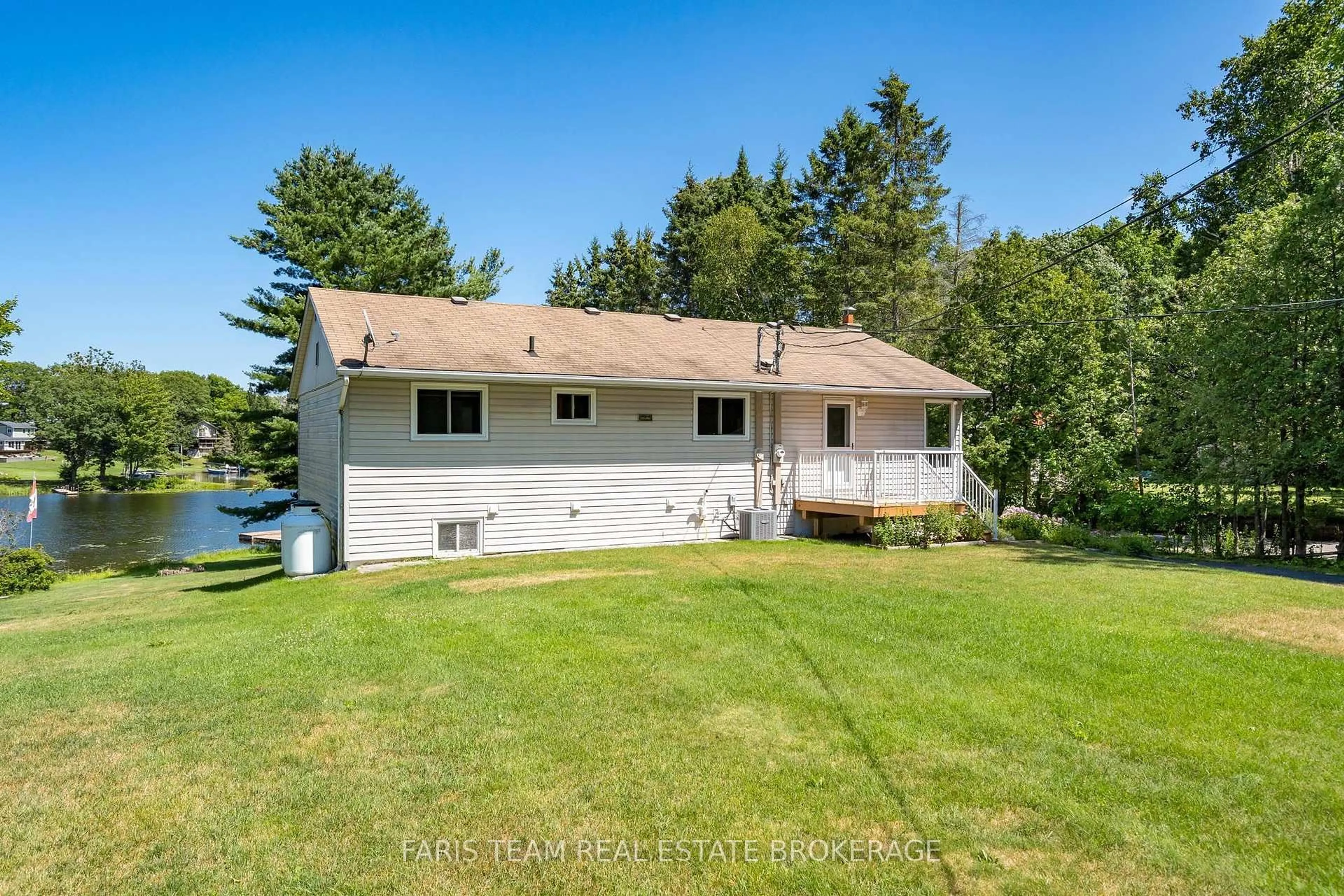 A pic from outside/outdoor area/front of a property/back of a property/a pic from drone, water/lake/river/ocean view for 48 Heath Valley Tr, Georgian Bay Ontario L0K 1S0