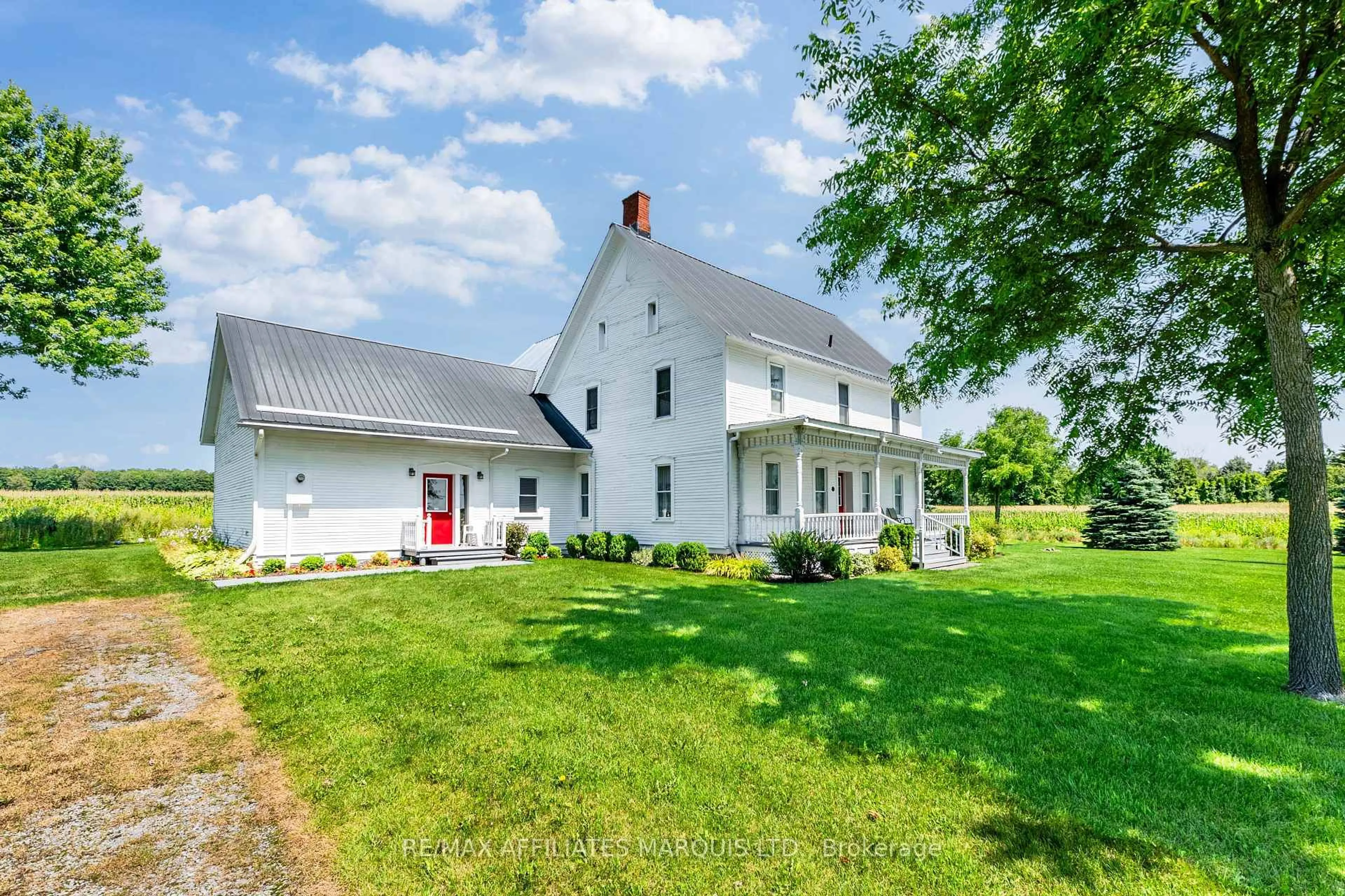 A pic from outside/outdoor area/front of a property/back of a property/a pic from drone, building for 18269 North Branch Rd, South Glengarry Ontario K0C 1S0