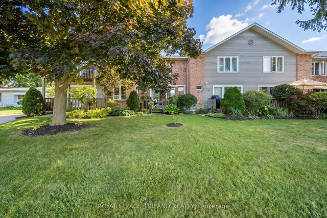 18 Sauble River Rd #3, Lambton Shores 2