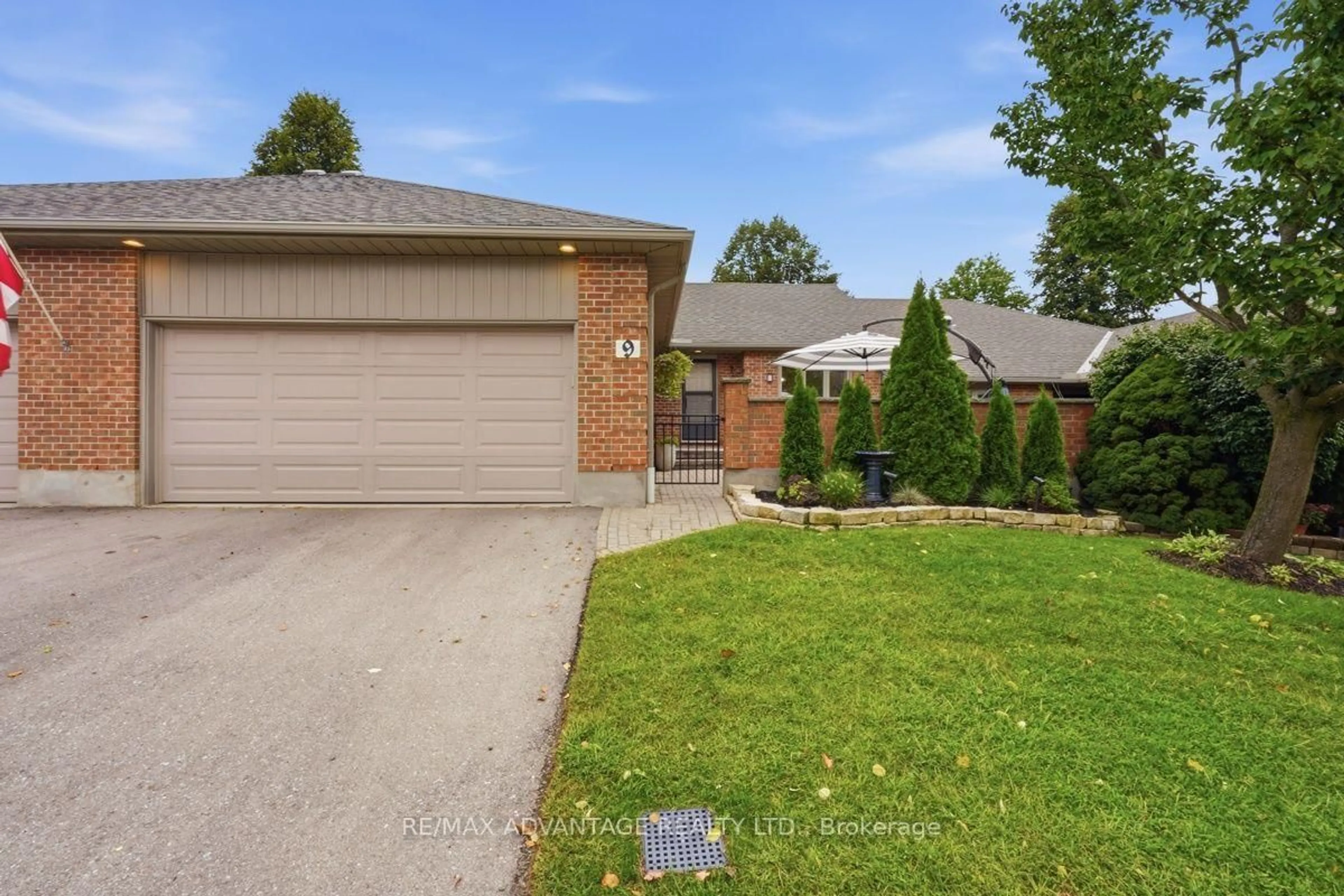 Unknown for 2 Cadeau Terr #9, London South Ontario N6K 4G1