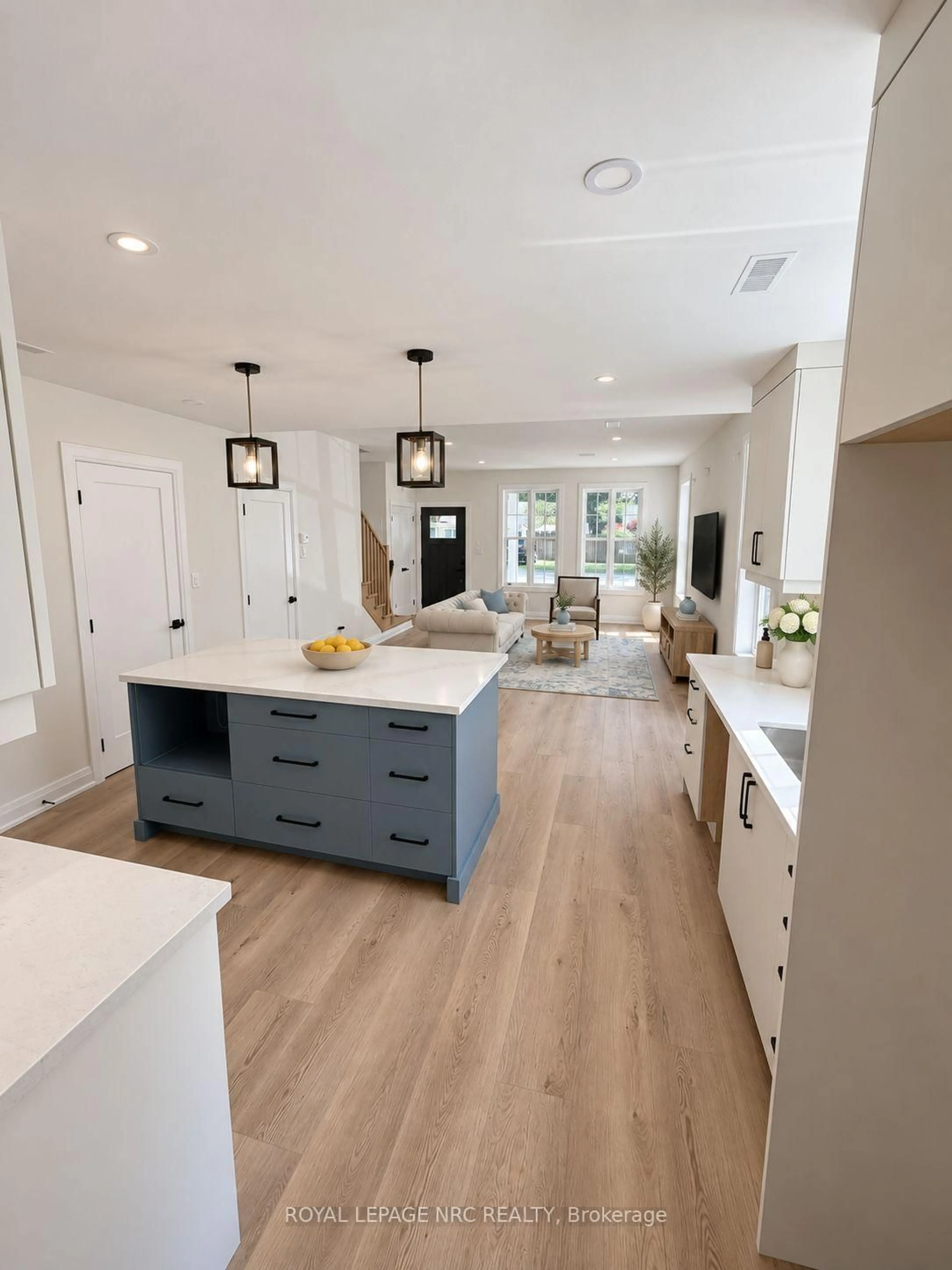 Open concept kitchen, unknown for 339 LAKEWOOD Ave, Fort Erie Ontario L0S 1B0