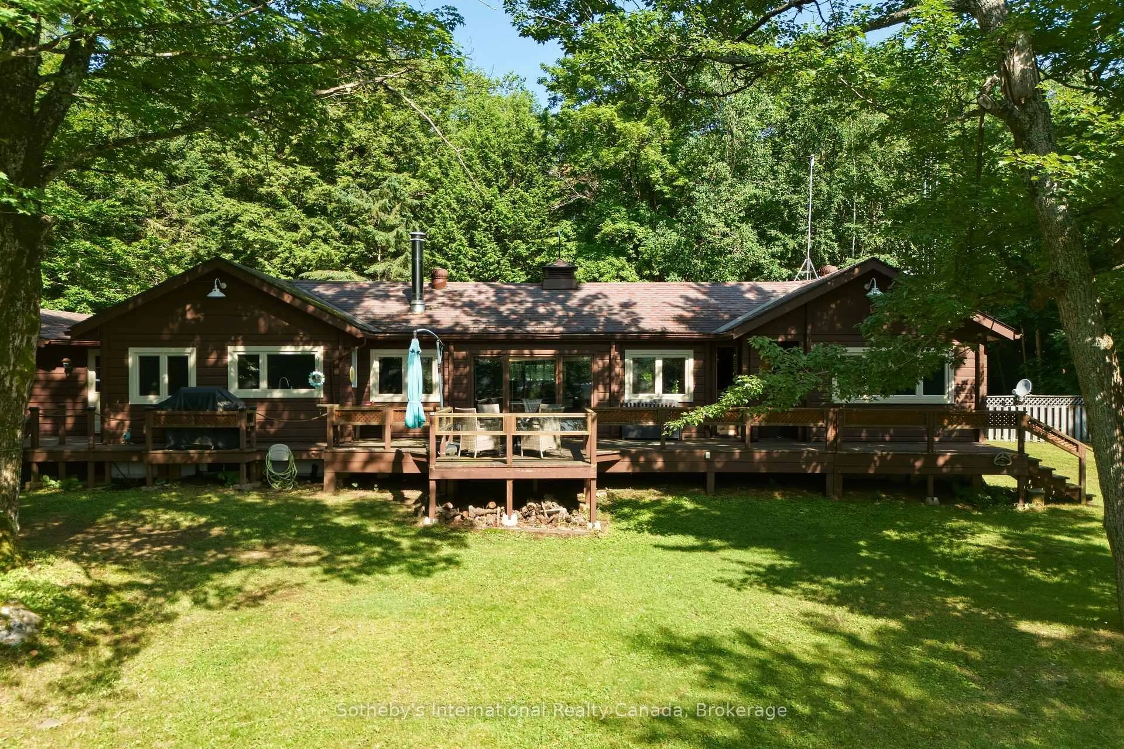 Patio, forest/trees view for 1027 Scott Lane, Lake of Bays Ontario P1H 2J6