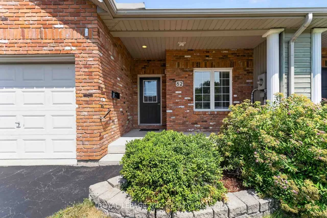 82 Maple St, Port Colborne 2