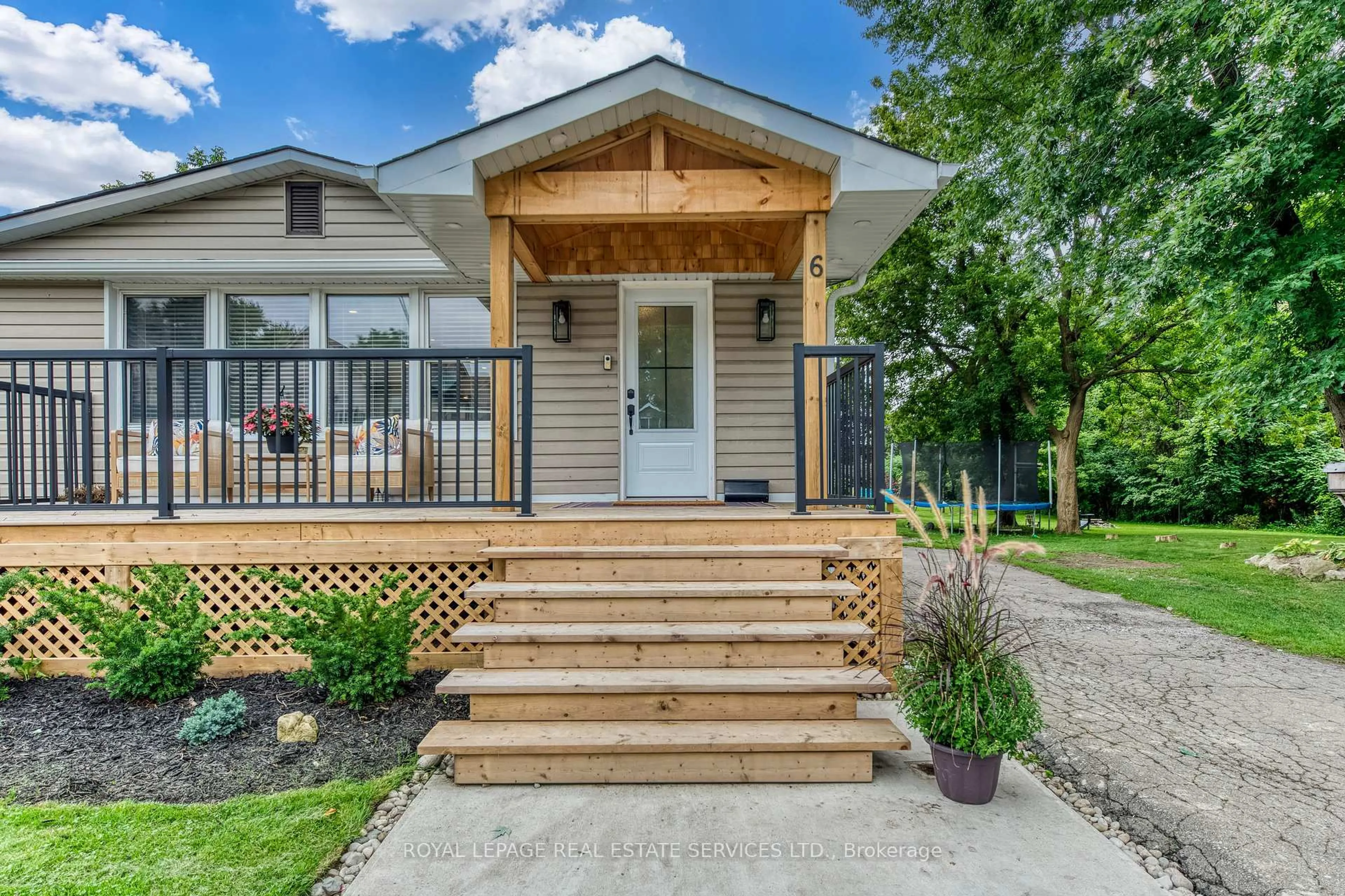 Unknown for 6 Rembe Ave, Hamilton Ontario L8H 7G6