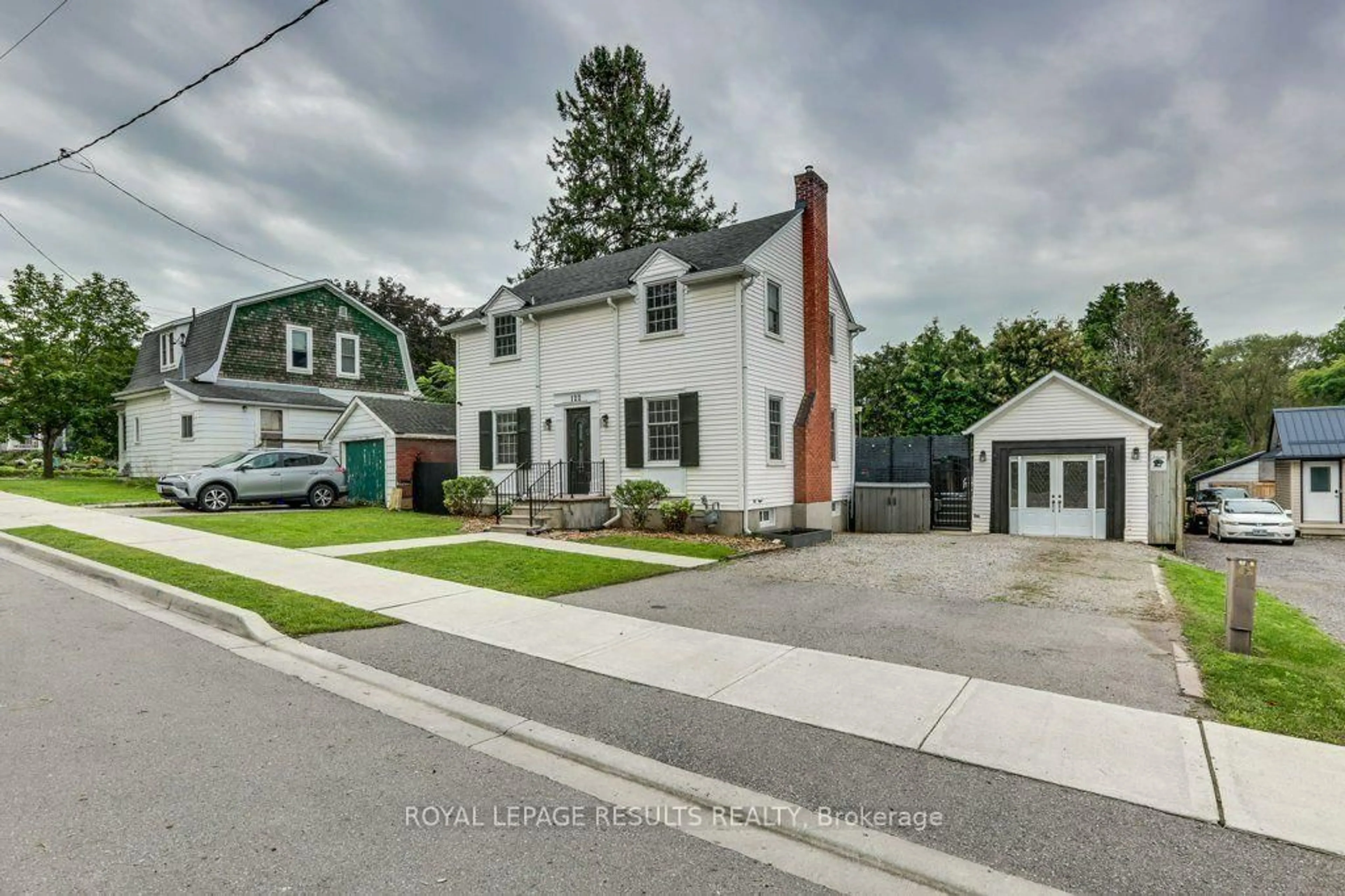 Home with brick exterior material, street for 122 Merritt St, Ingersoll Ontario N5C 3A1