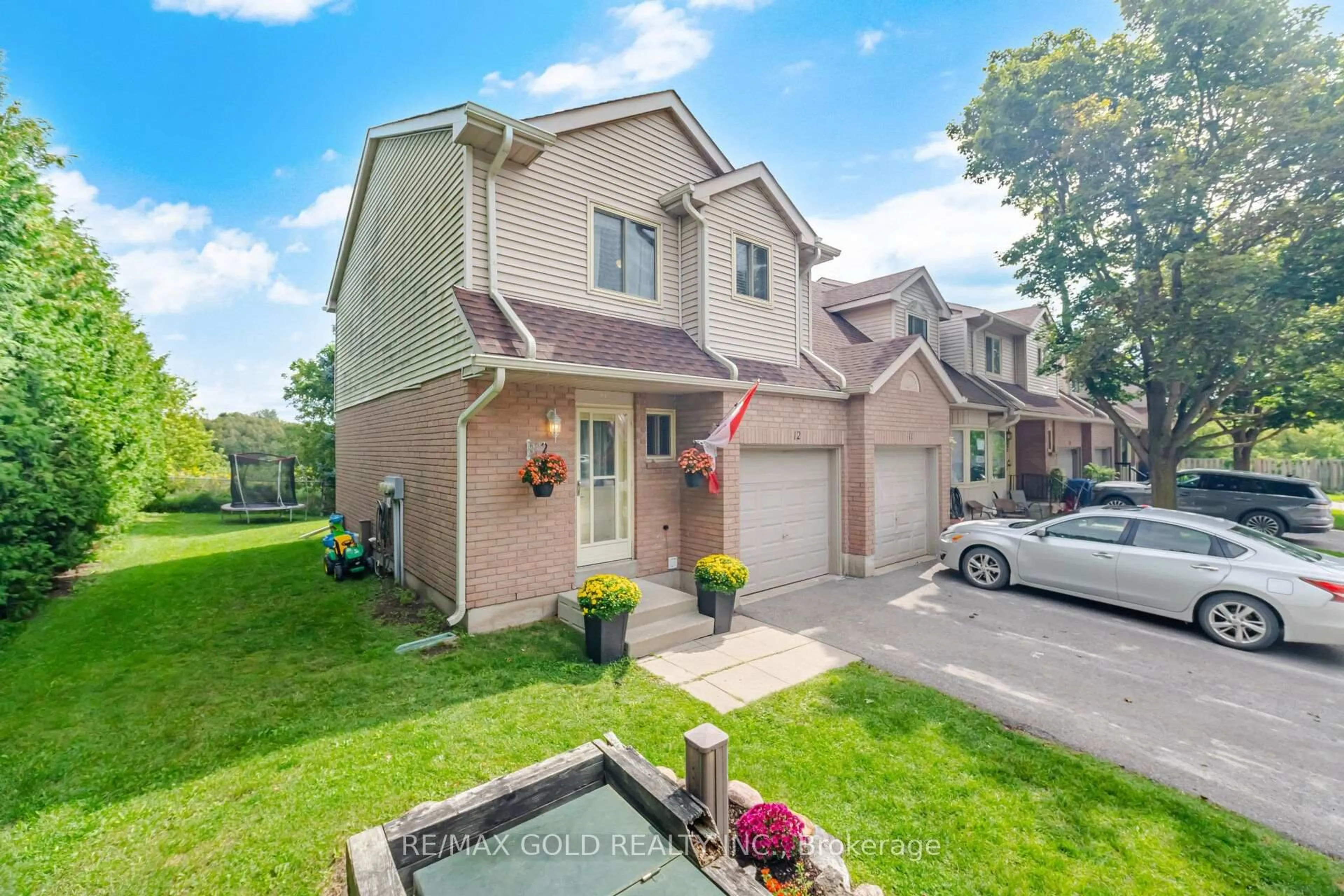 Unknown for 65 Scott St #12, East Luther Grand Valley Ontario L9W 5X3