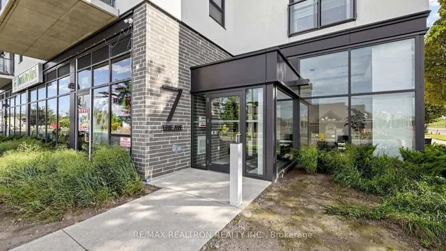 7 Erie Ave #803, Brantford 4