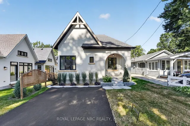 281 ELMWOOD Ave, Fort Erie 2