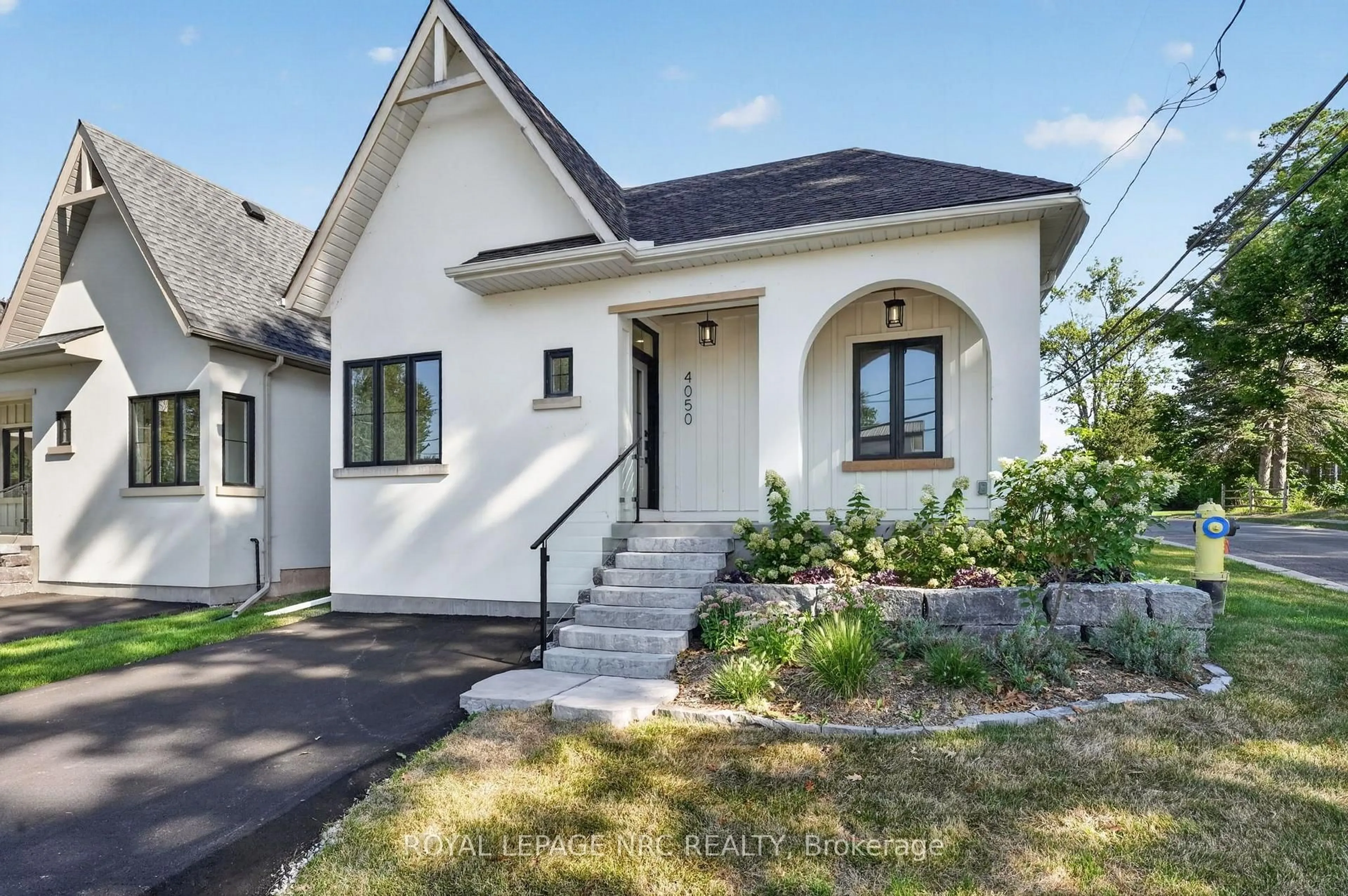 Home with brick exterior material, street for 4050 Glenspring Rd, Fort Erie Ontario L0S 1B0