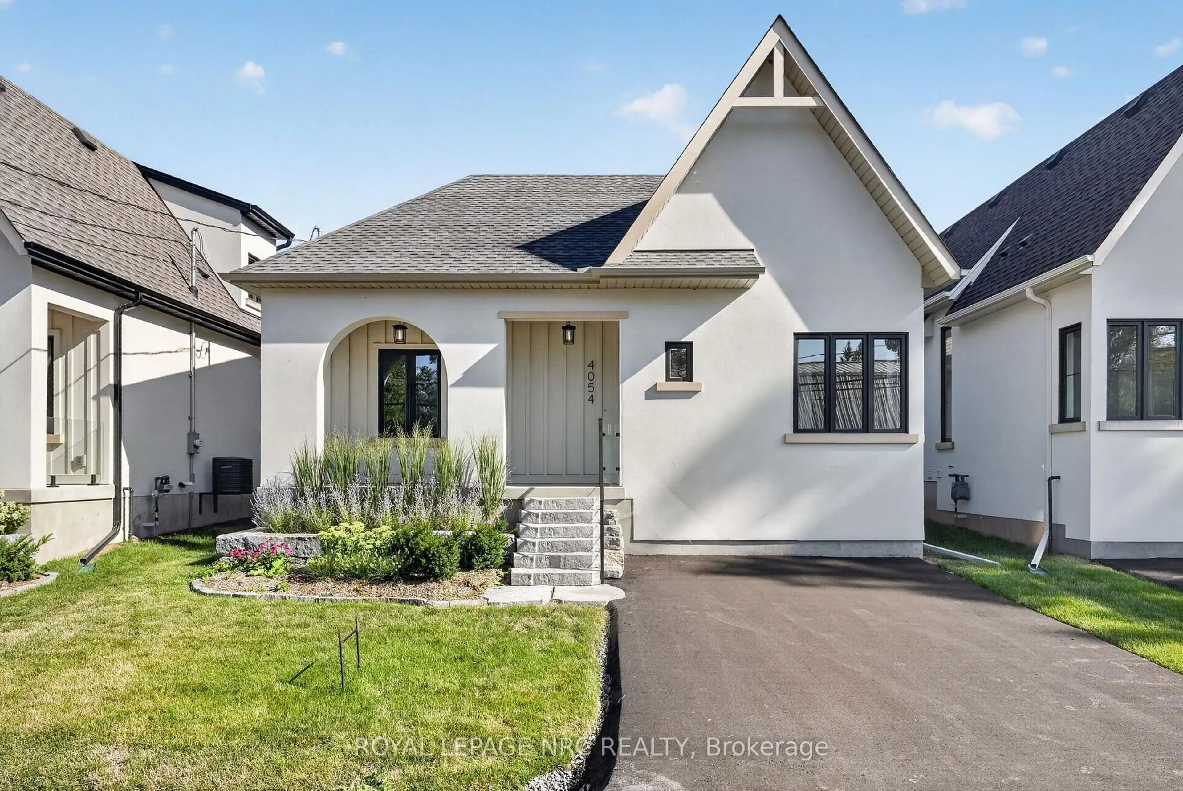 Home with brick exterior material, street for 4054 Glenspring Rd, Fort Erie Ontario L0S 1B0
