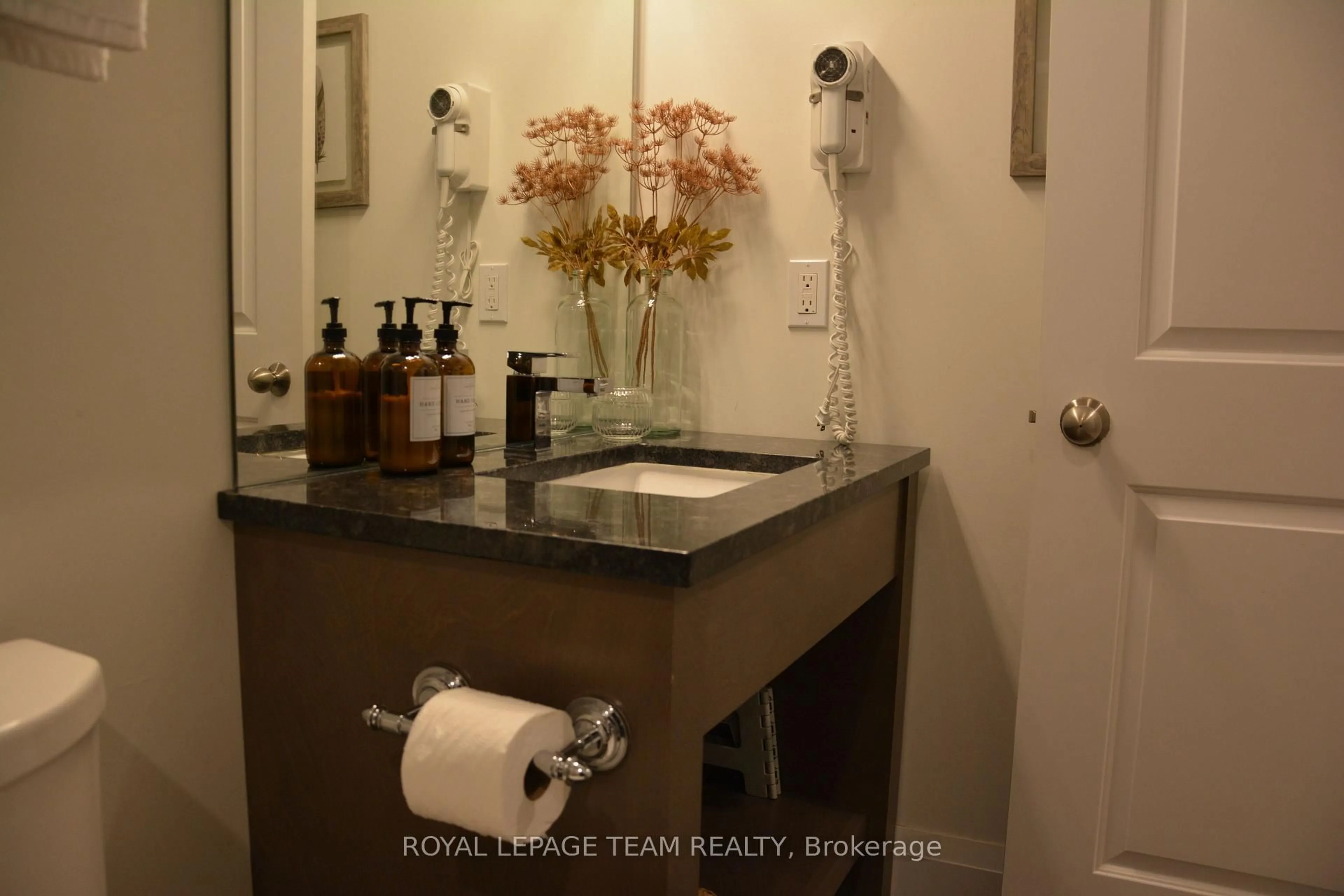 Standard bathroom, ceramic/tile floor for 100 Alpine Lane #101, Calabogie Ontario K0J 1H0