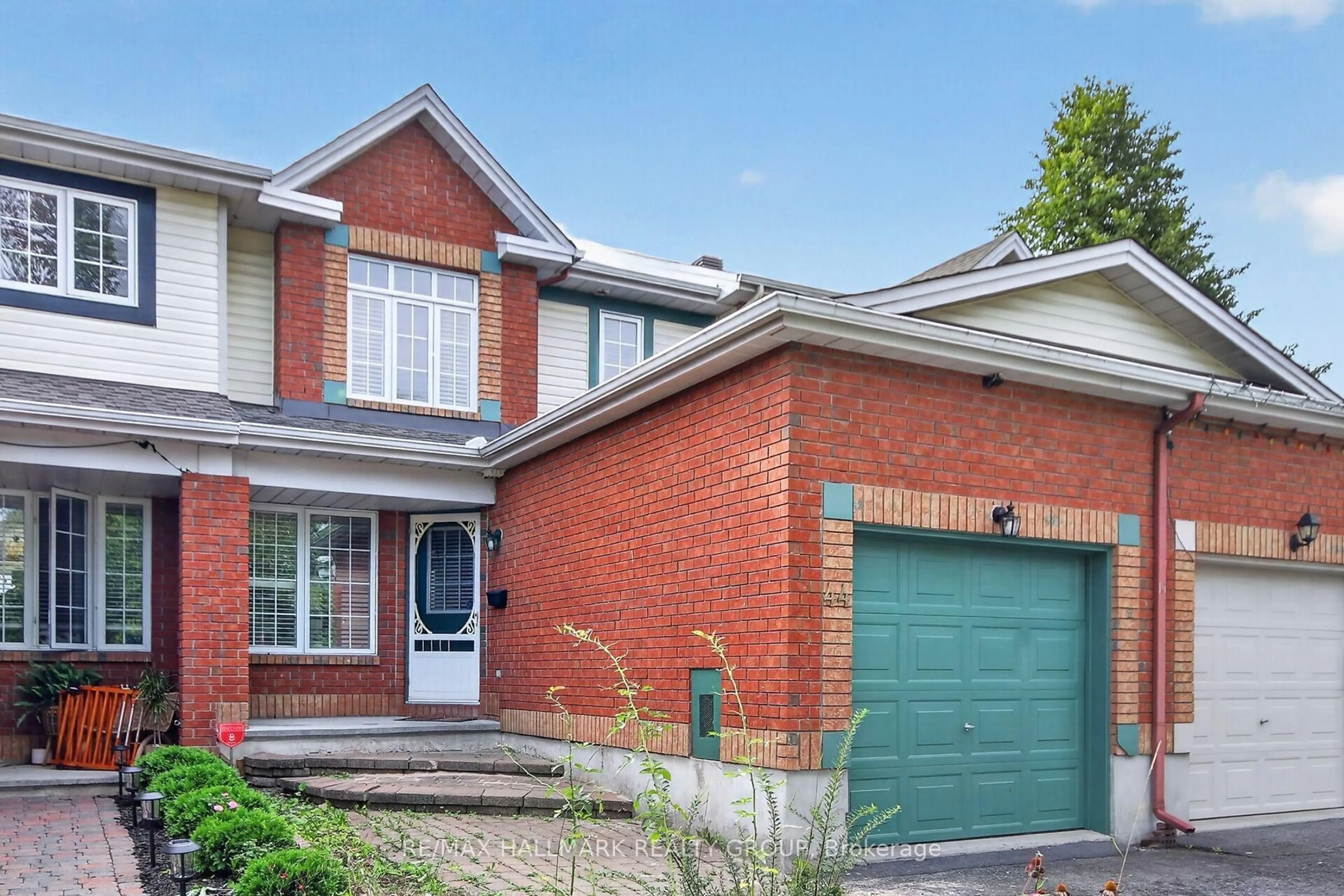 Home with brick exterior material, street for 44 Drumso St, Ottawa Ontario K1T 3X9