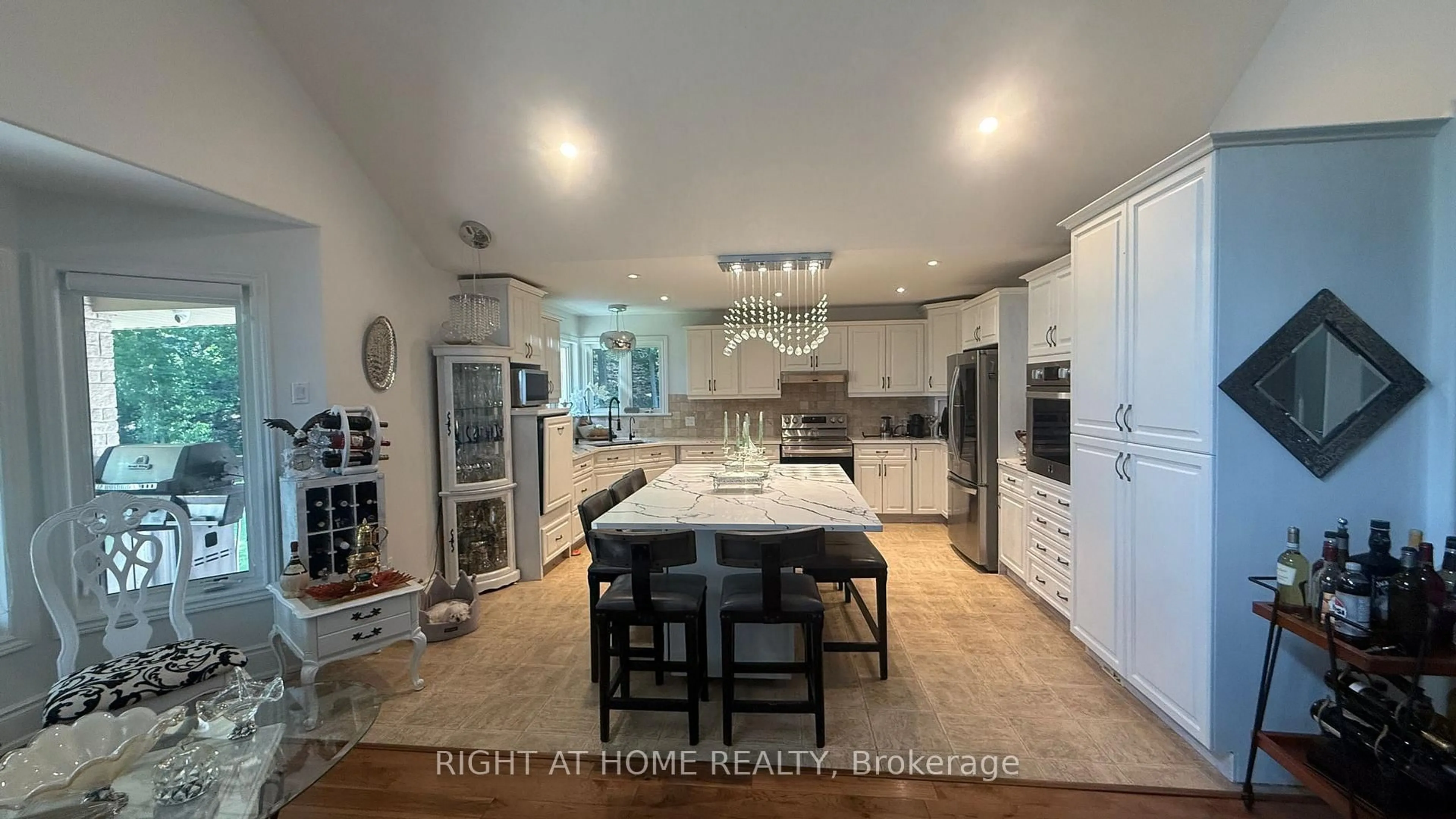 Open concept kitchen, ceramic/tile floor for 1453 MILLENIUM Crt, Kingston Ontario K7L 5H6