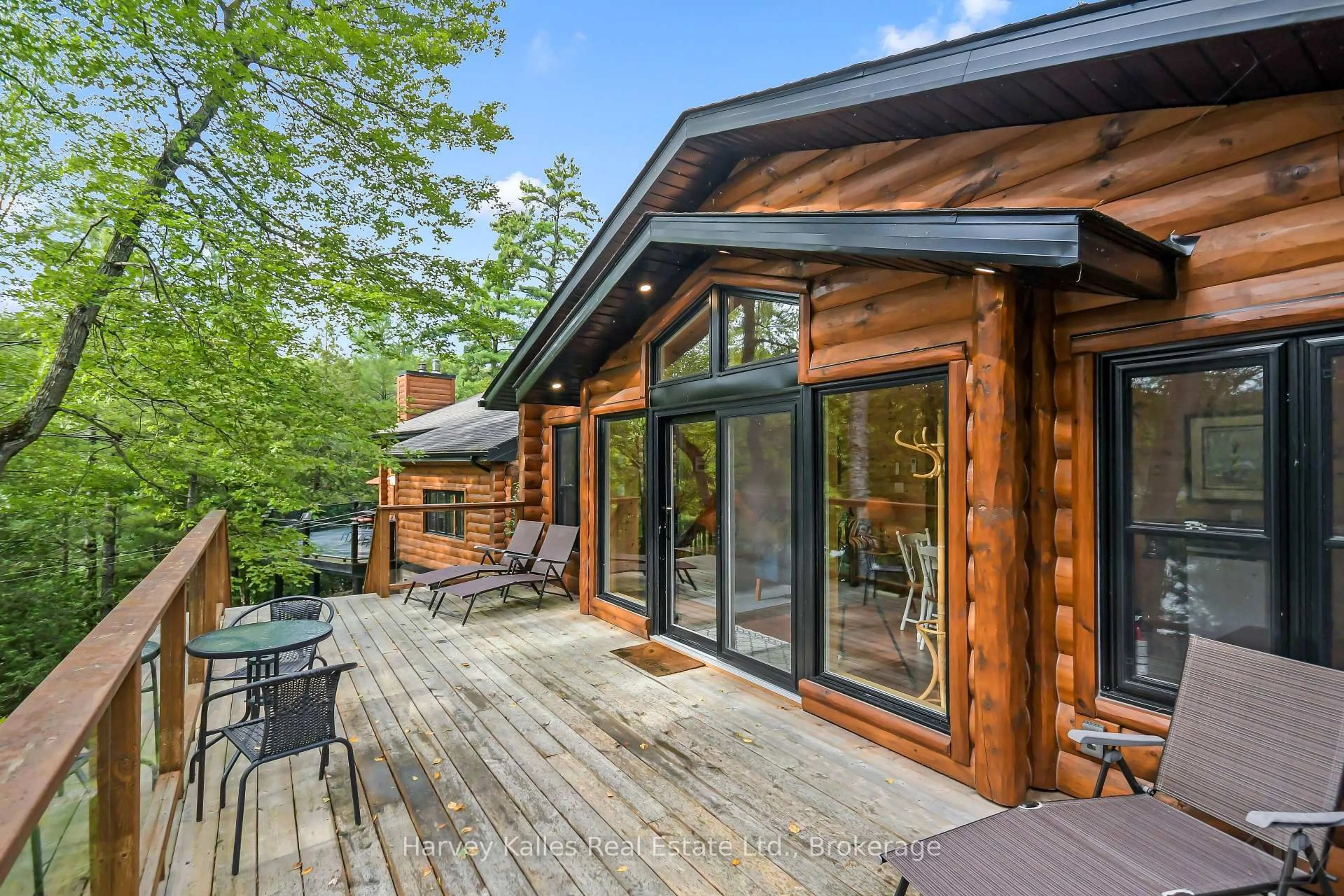 Patio, unknown for 1113 Golf Avenue Rd #Unit #9, Muskoka Lakes Ontario P0B 1J0