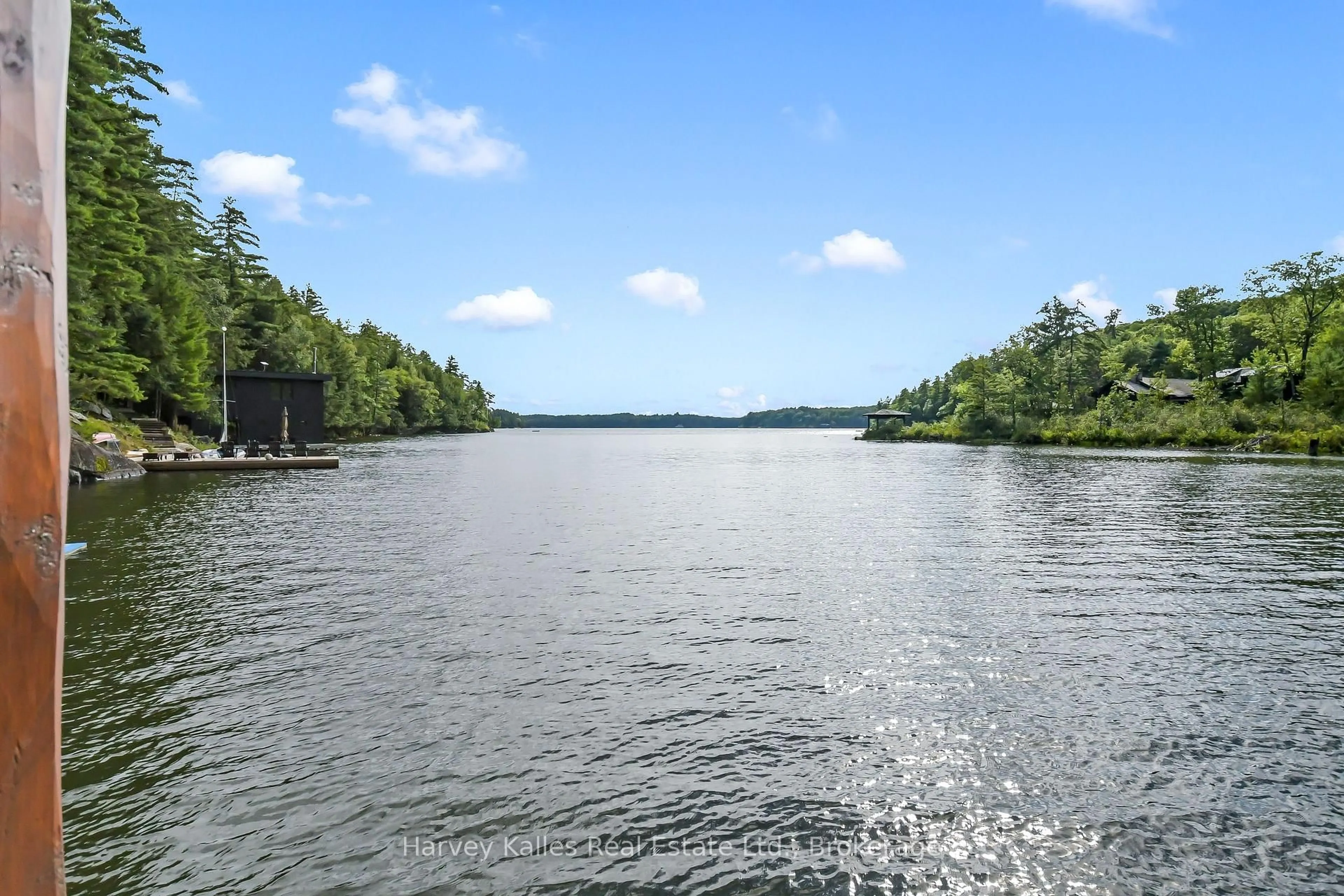 Blurry image for 1113 Golf Avenue Rd #Unit #9, Muskoka Lakes Ontario P0B 1J0