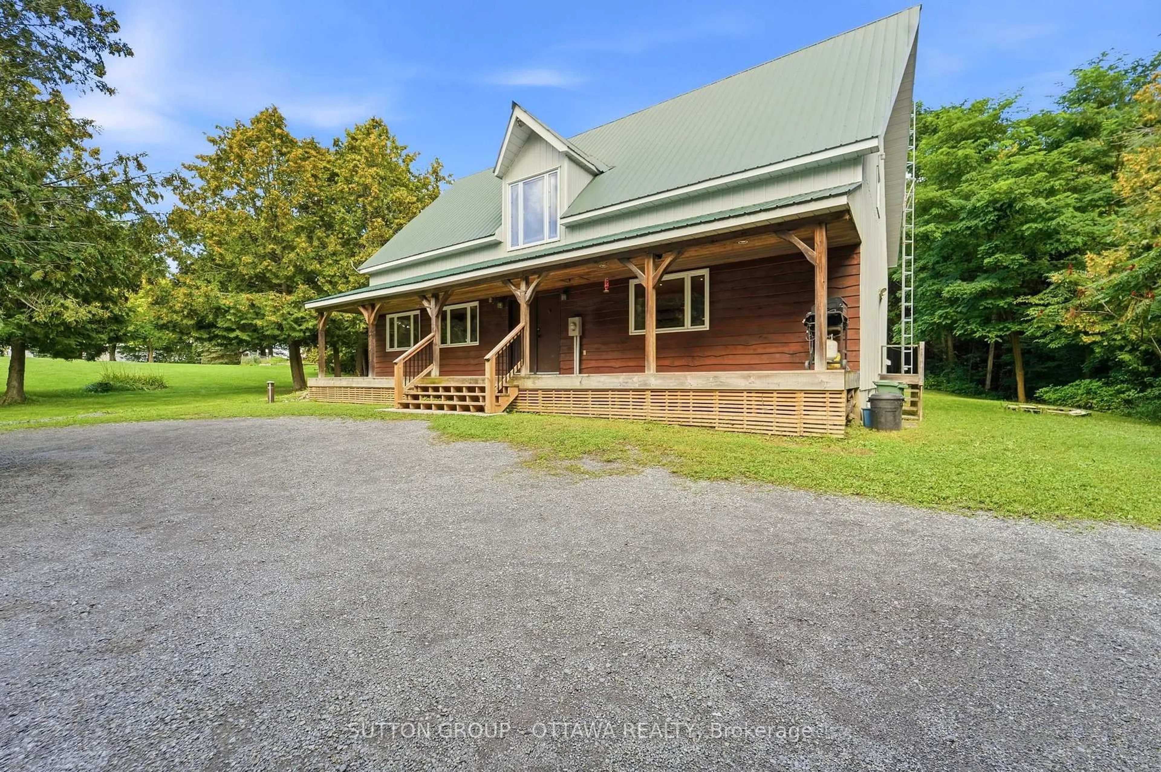 A pic from outside/outdoor area/front of a property/back of a property/a pic from drone, unknown for 1715 Carsonby Rd, Kars Ontario K0A 2E0