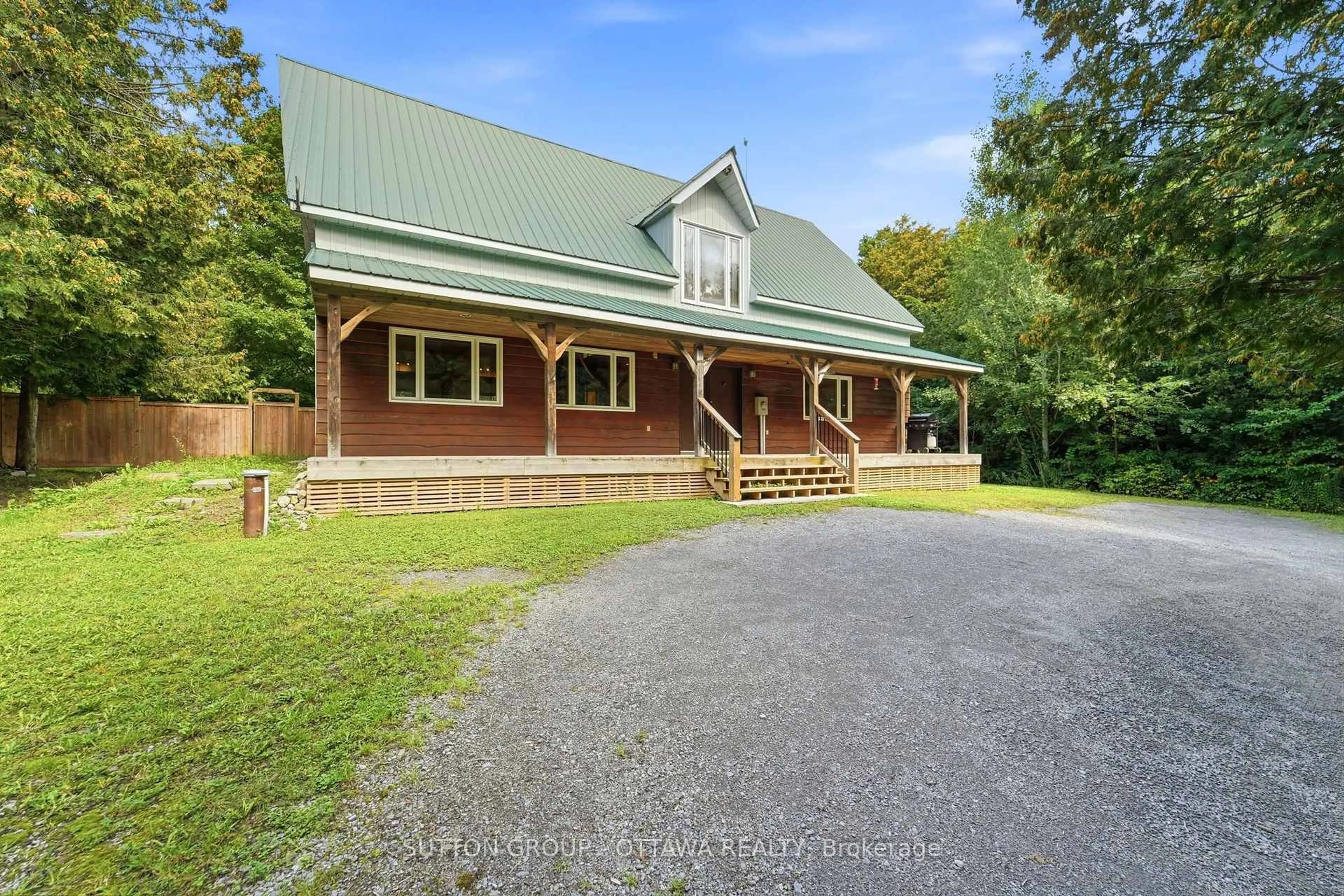 A pic from outside/outdoor area/front of a property/back of a property/a pic from drone, unknown for 1715 Carsonby Rd, Kars Ontario K0A 2E0