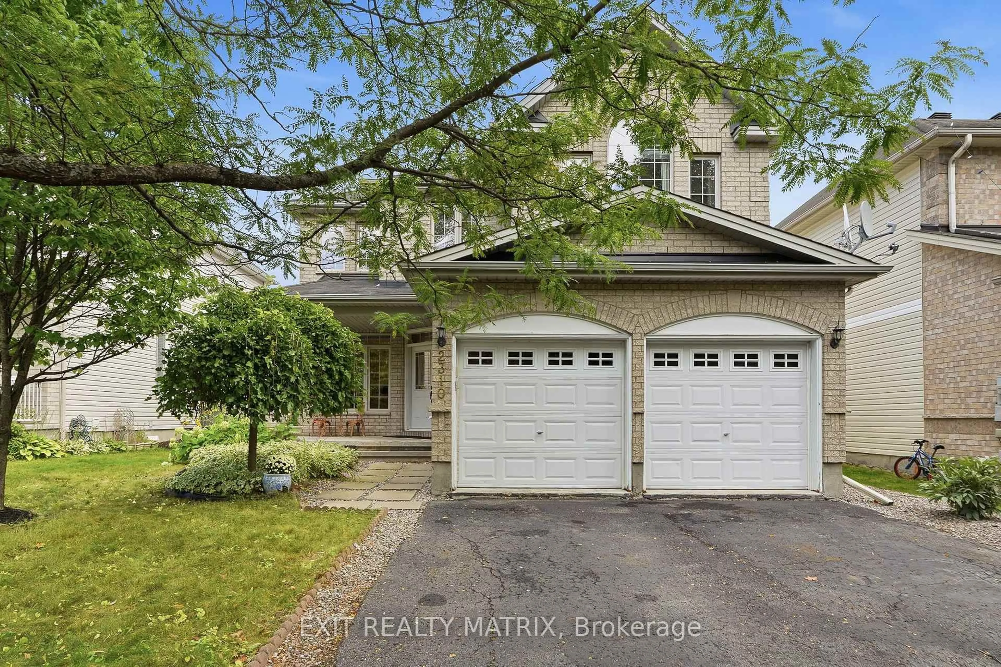 Unknown for 2310 Glandriel Cres, Orleans Ontario K4A 4T3