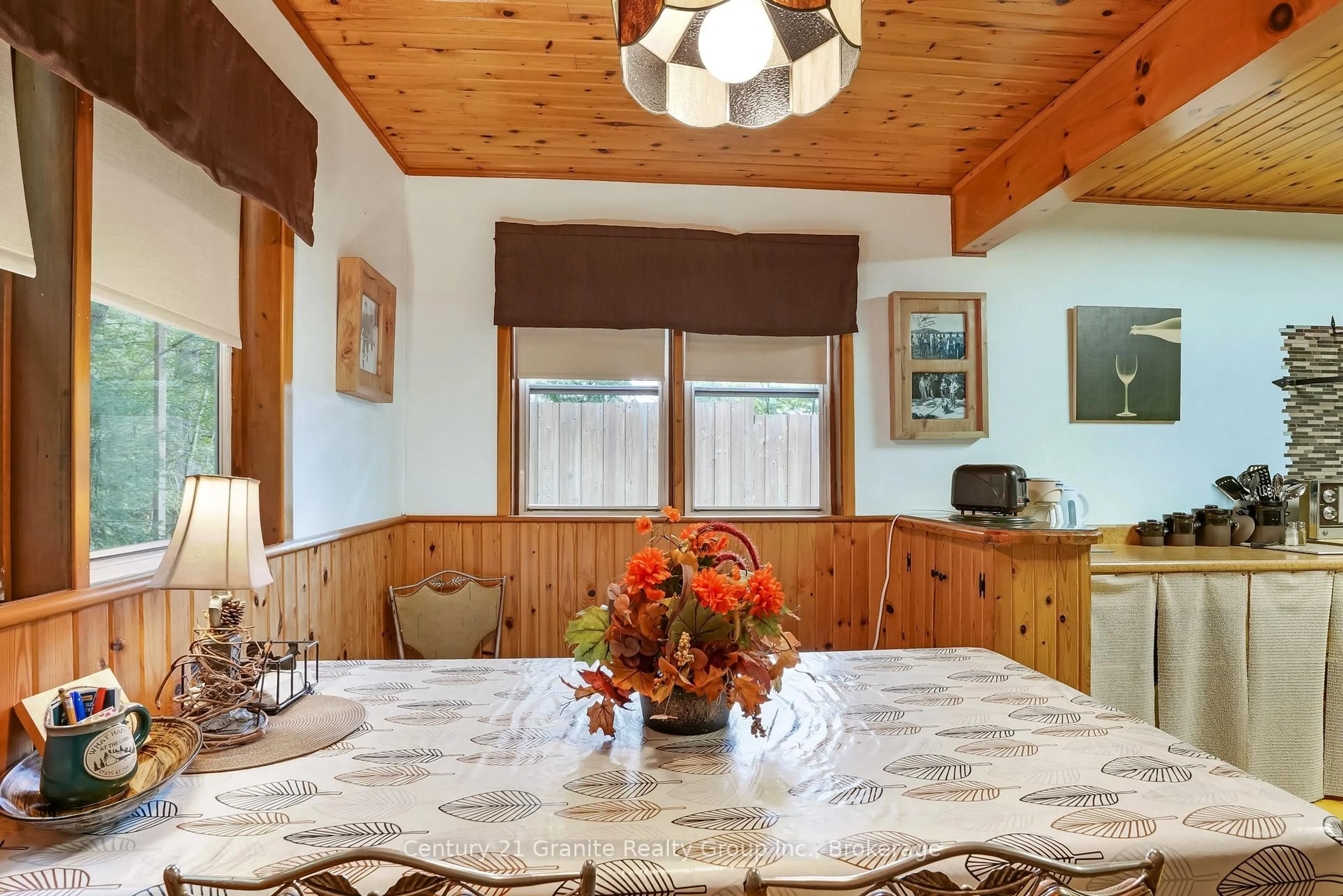 Dining room, unknown for 29792 Highway 60, South Algonquin Ontario K0J 2M0