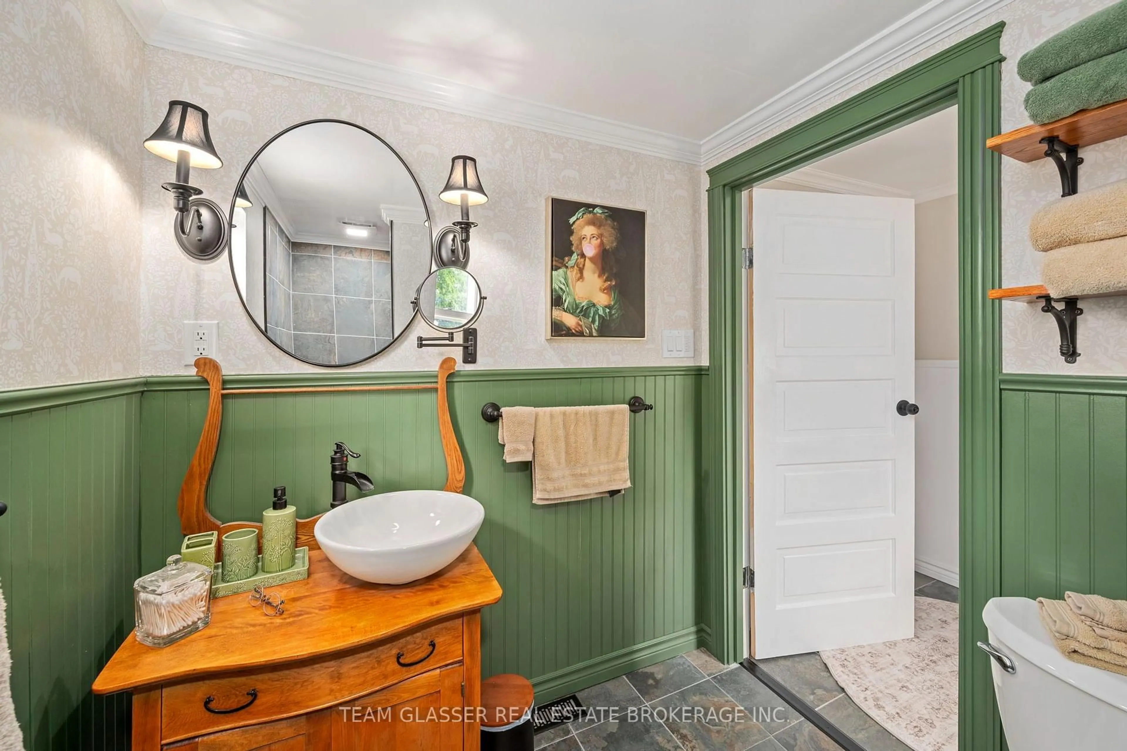 Contemporary bathroom, ceramic/tile floor for 151 MAIN St, North Middlesex Ontario N0M 2K0
