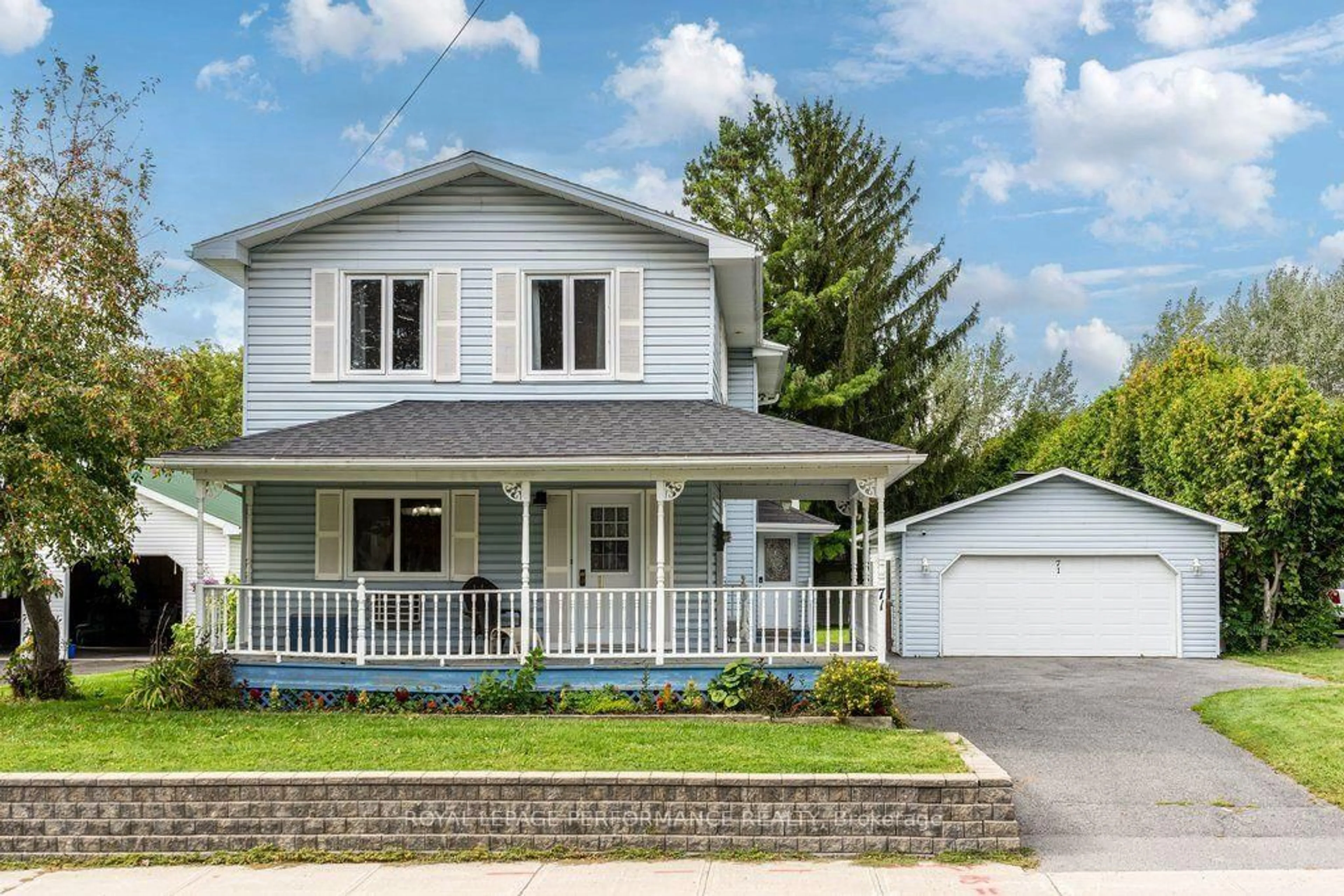 Home with vinyl exterior material, street for 71 Mechanic St, North Glengarry Ontario K0C 1T0