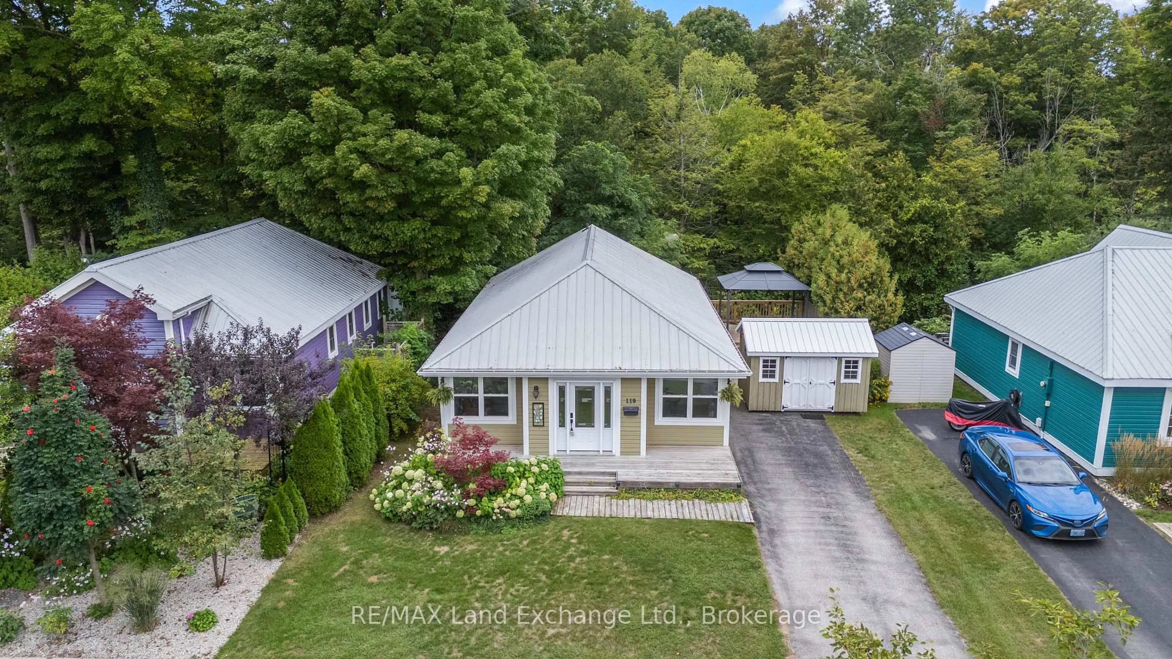 A pic from outside/outdoor area/front of a property/back of a property/a pic from drone, street for 383 Mcnabb St #119, Saugeen Shores Ontario N0H 2L0